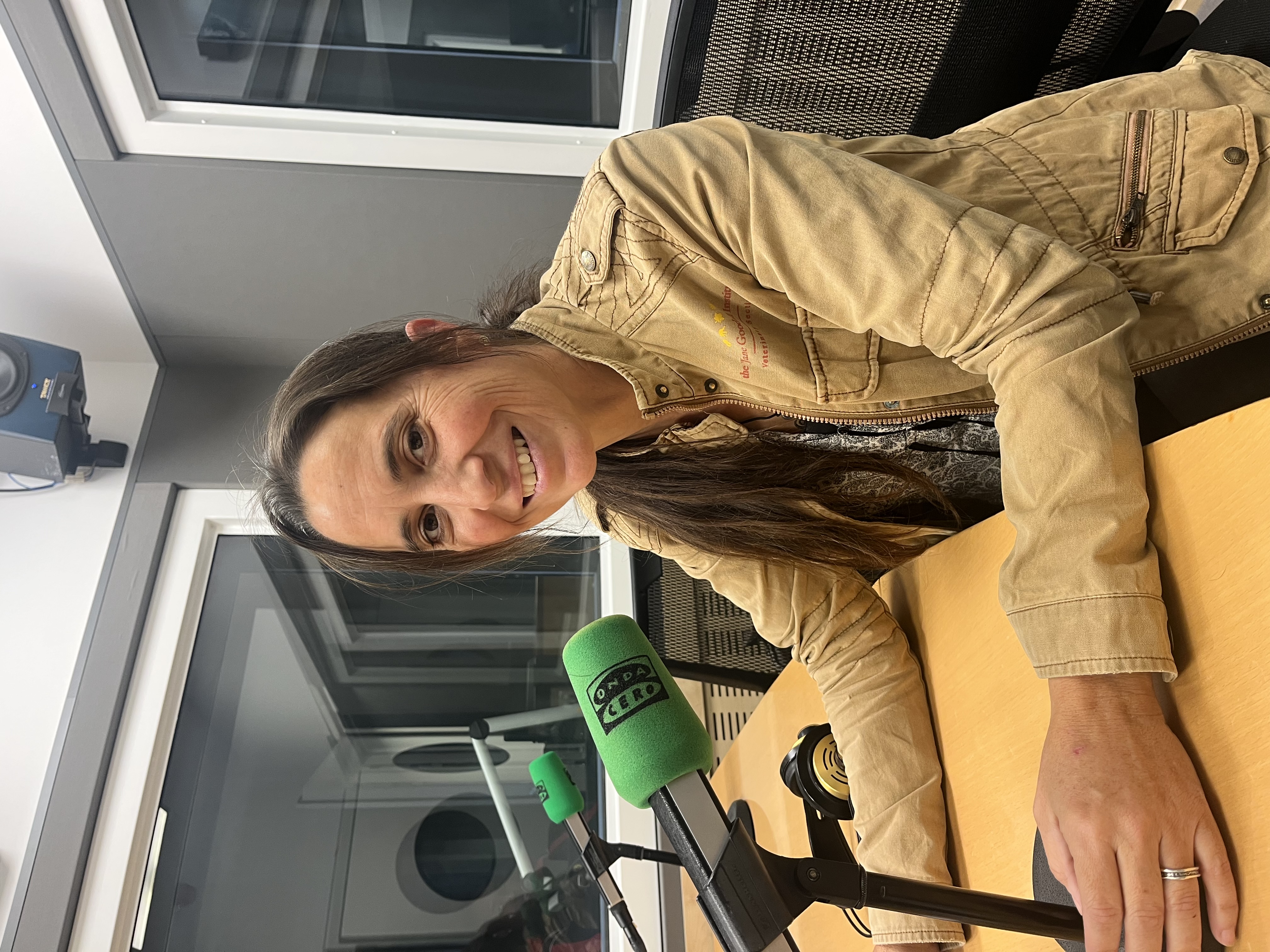 Rebeca Atencia: "Yo me llevo mejor con los humanos después de observar a los chimpancés"