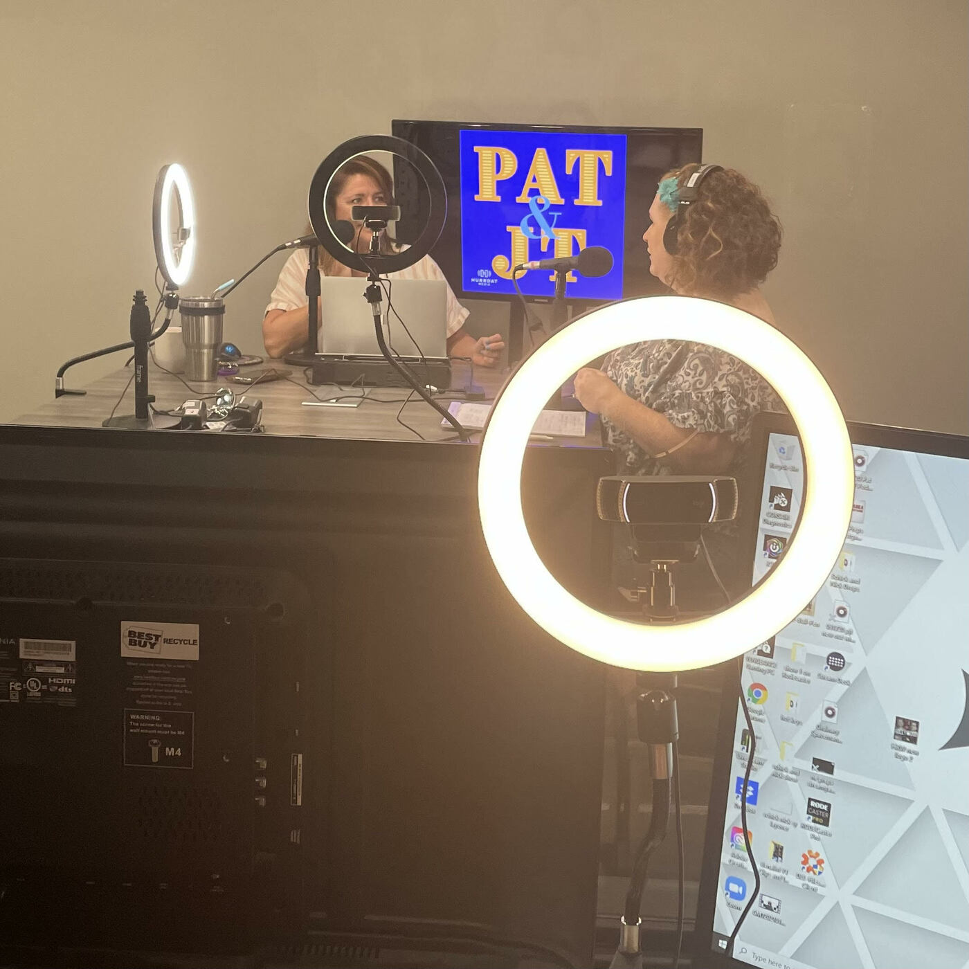 #384 - Dana Camp and Facebook and YouTube LIVE episode artwork