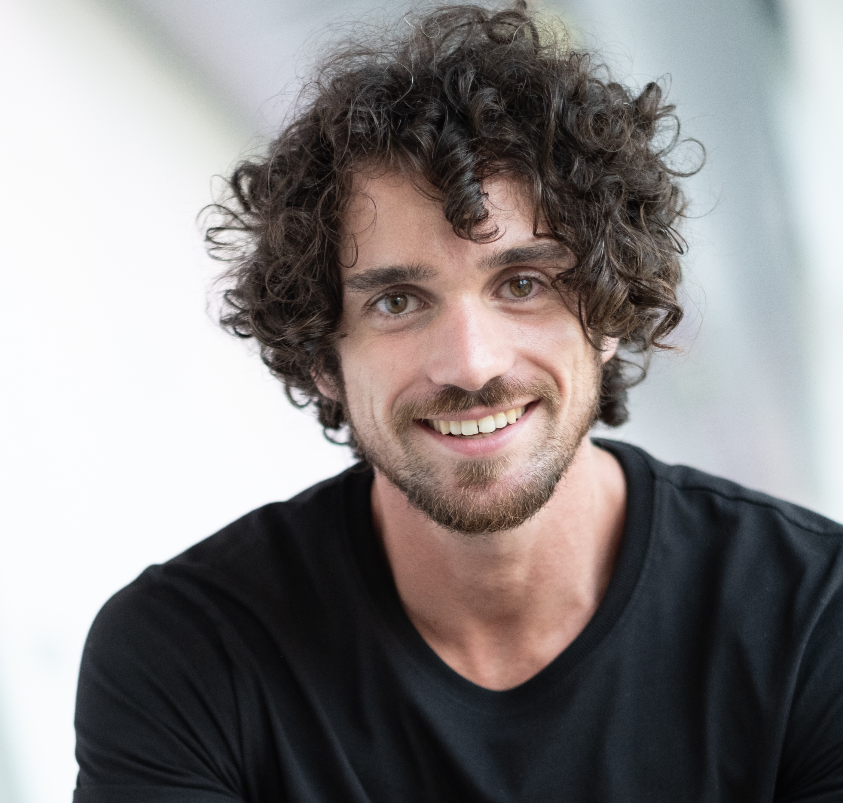 143. Marketing Accelerator - Le 6 armi della persuasione applicate ad un lancio | Omar Bragantini