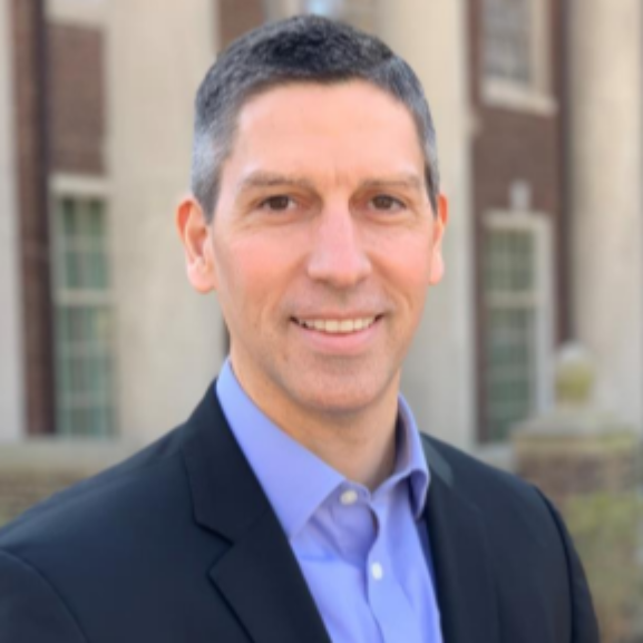 Follow 2 Lead: A Christian Leaders Podcast