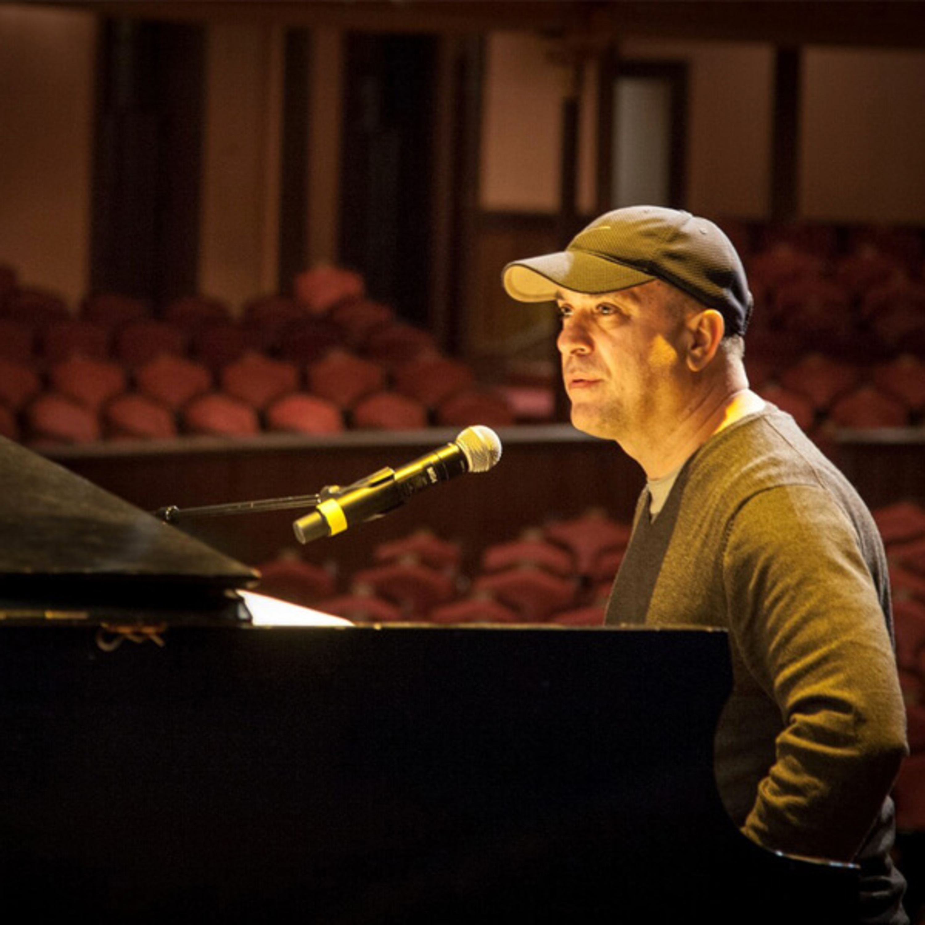 Veteran Latin Jazz Pianist and Arranger Oscar Hernández