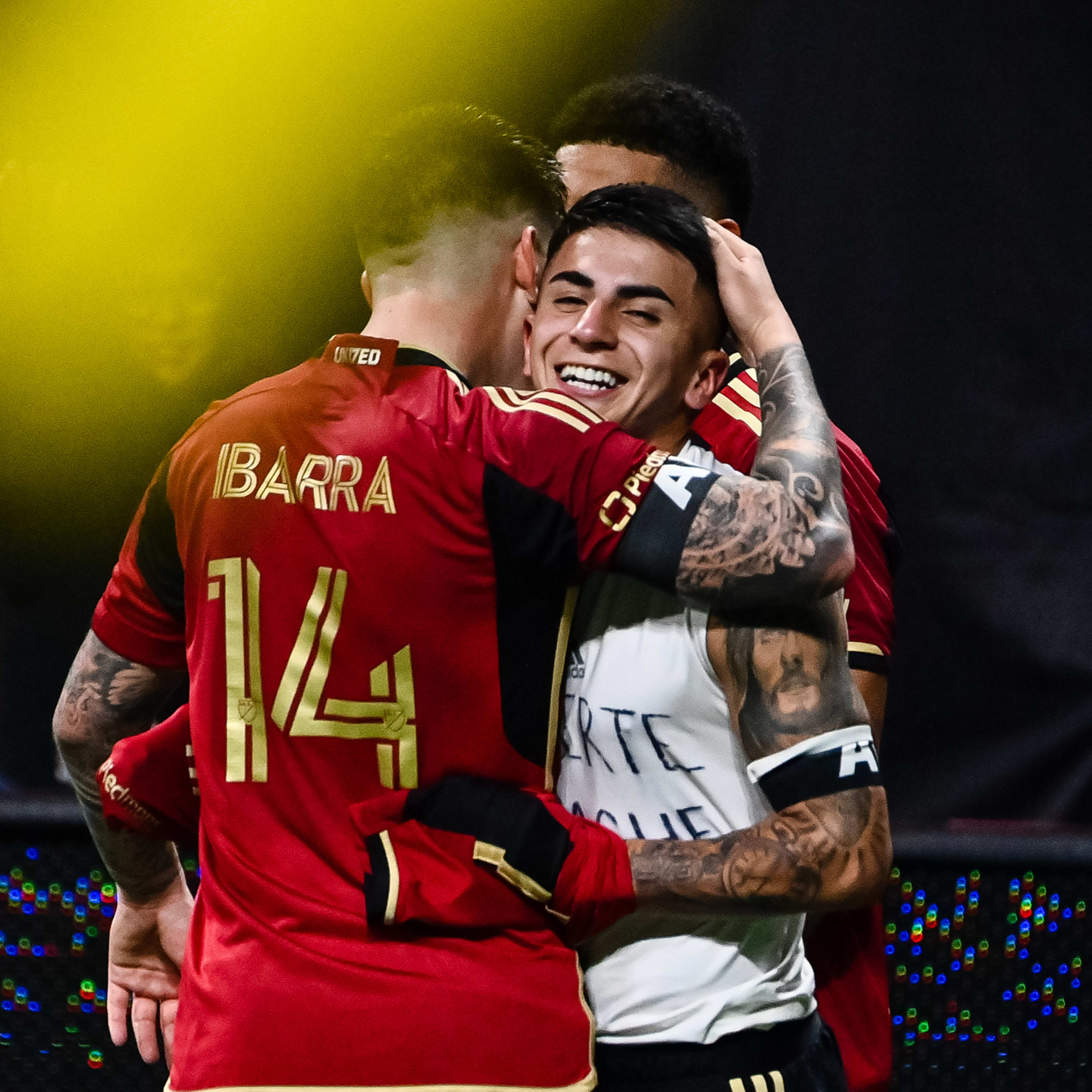 THIAGO ALMADA BAILS OUT ATLANTA UNITED AND WINS ALL THE PLAUDITS! + TORONTO FC MATCH PREVIEW | FIVE STRIPE WEEKLY #262 episode artwork