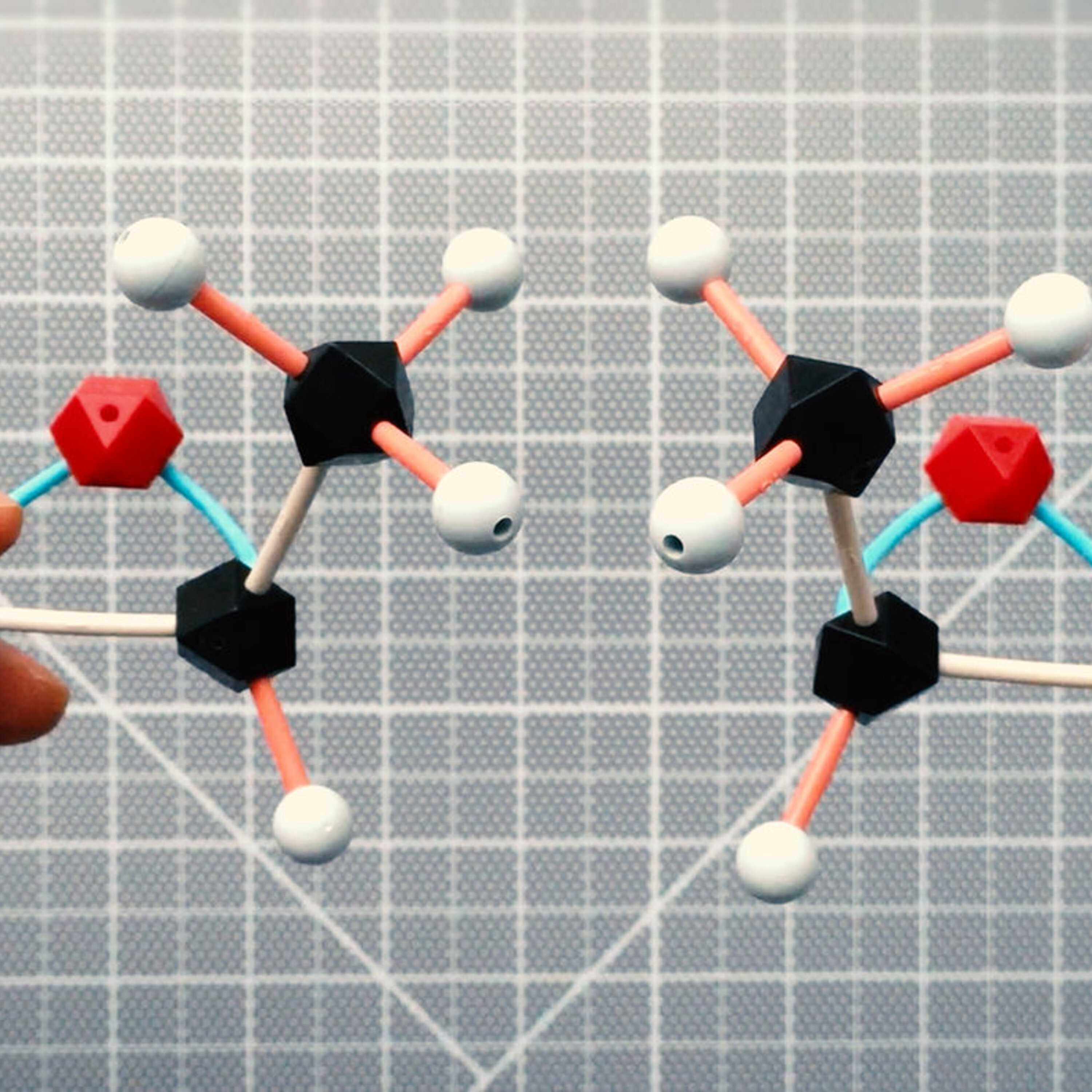 Podcast: Treating cocaine addiction, mirror molecules in space, and new insight into autism