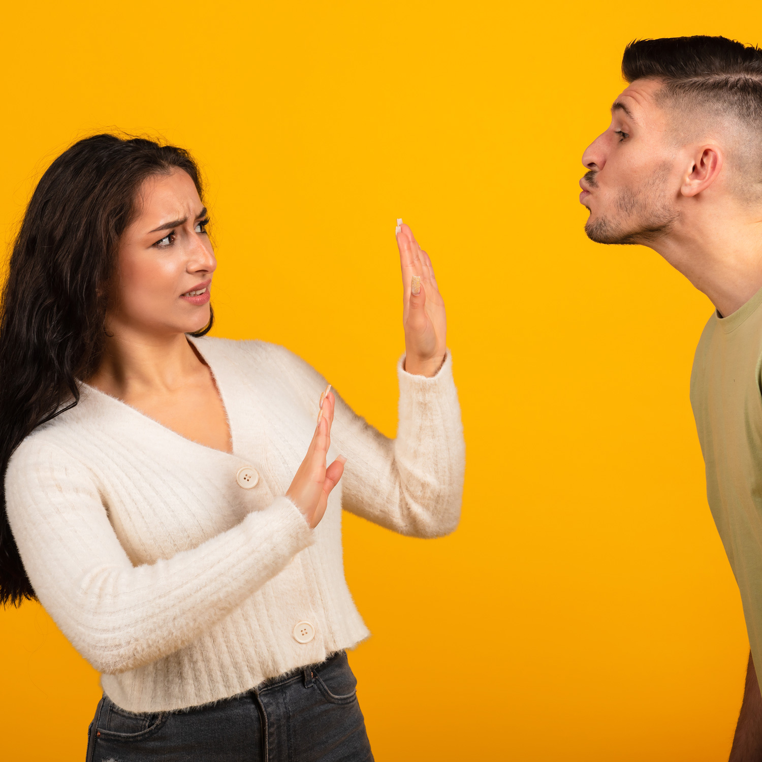 アメリカでスメハラを指摘すると“人種差別”にあたる？ ニューヨークＺ世代が日本で増加する「〇〇ハラスメント」を考える