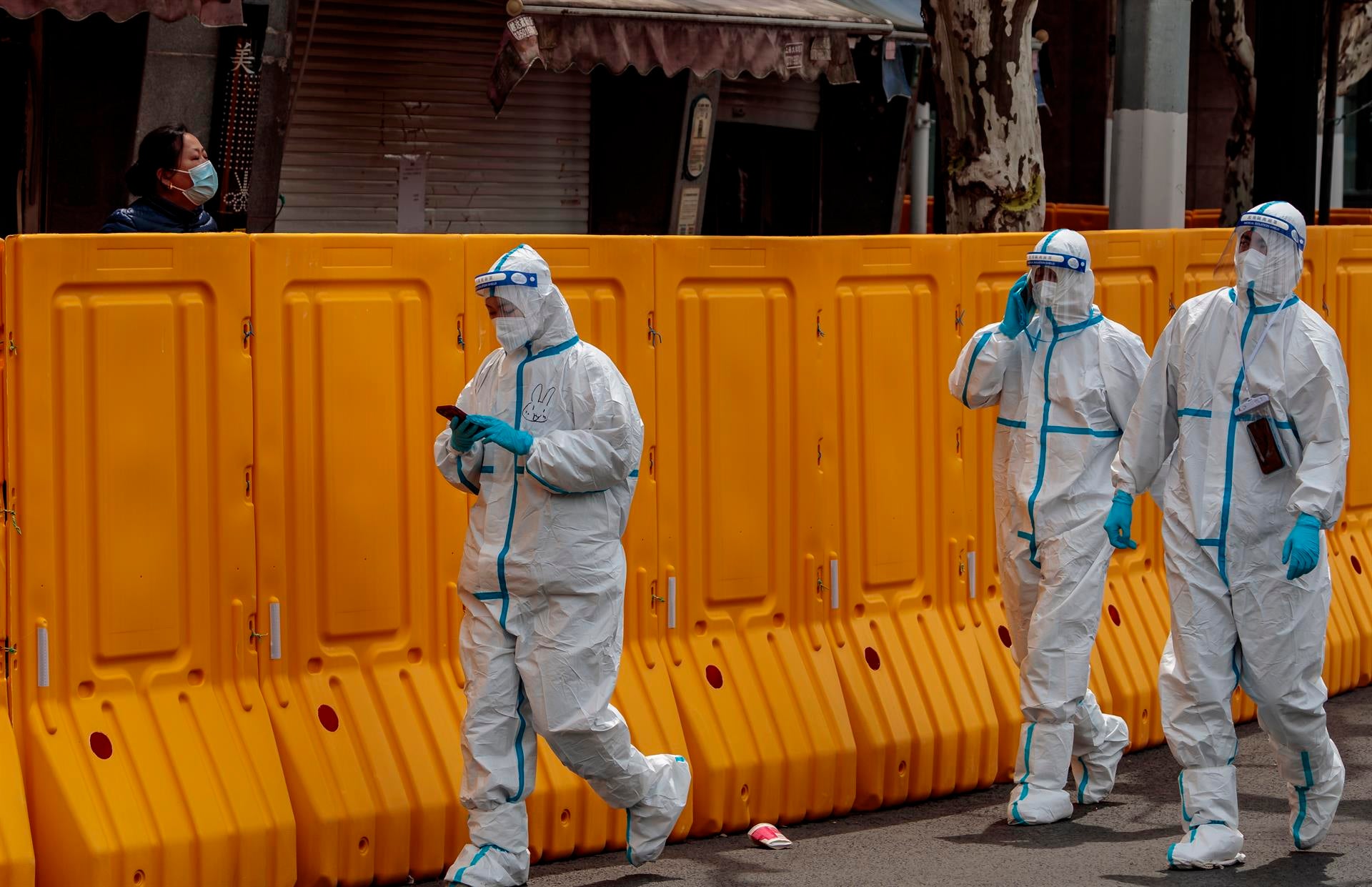 El Orden Mundial: La ciudad china de Shangái se paraliza en seco ante la nueva oleada de contagios