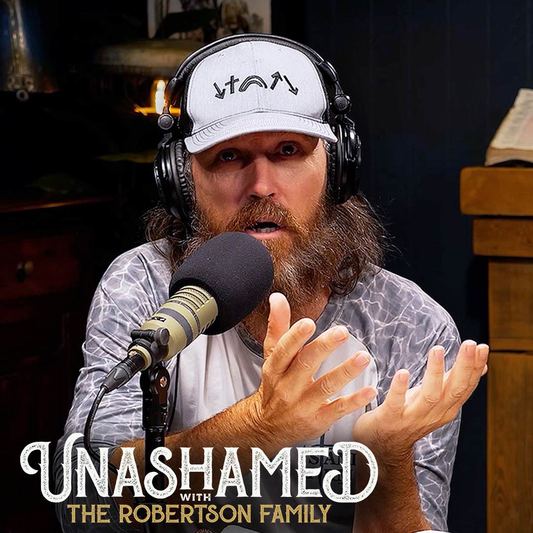 Ep 1186 | Jase Offers a Bribe to Willie’s Security Guy & the TSA Blunder That Was a Near-Disaster