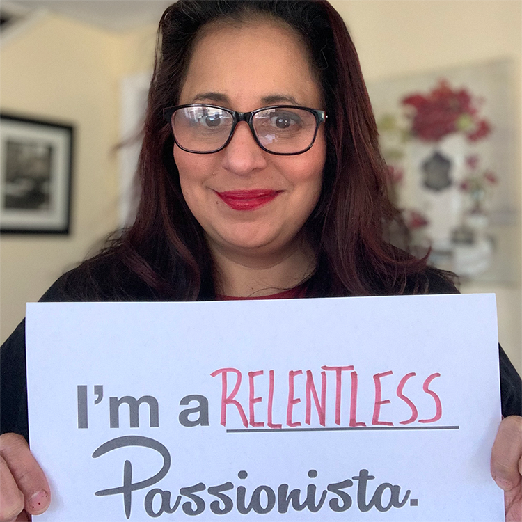 Julie DeLucca-Collins Helping Women Re-imagine Their Lives episode artwork
