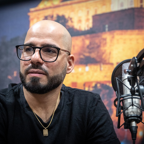 Lotfi Begi: A szakadék szélére kerültem, keresem az egyensúlyt