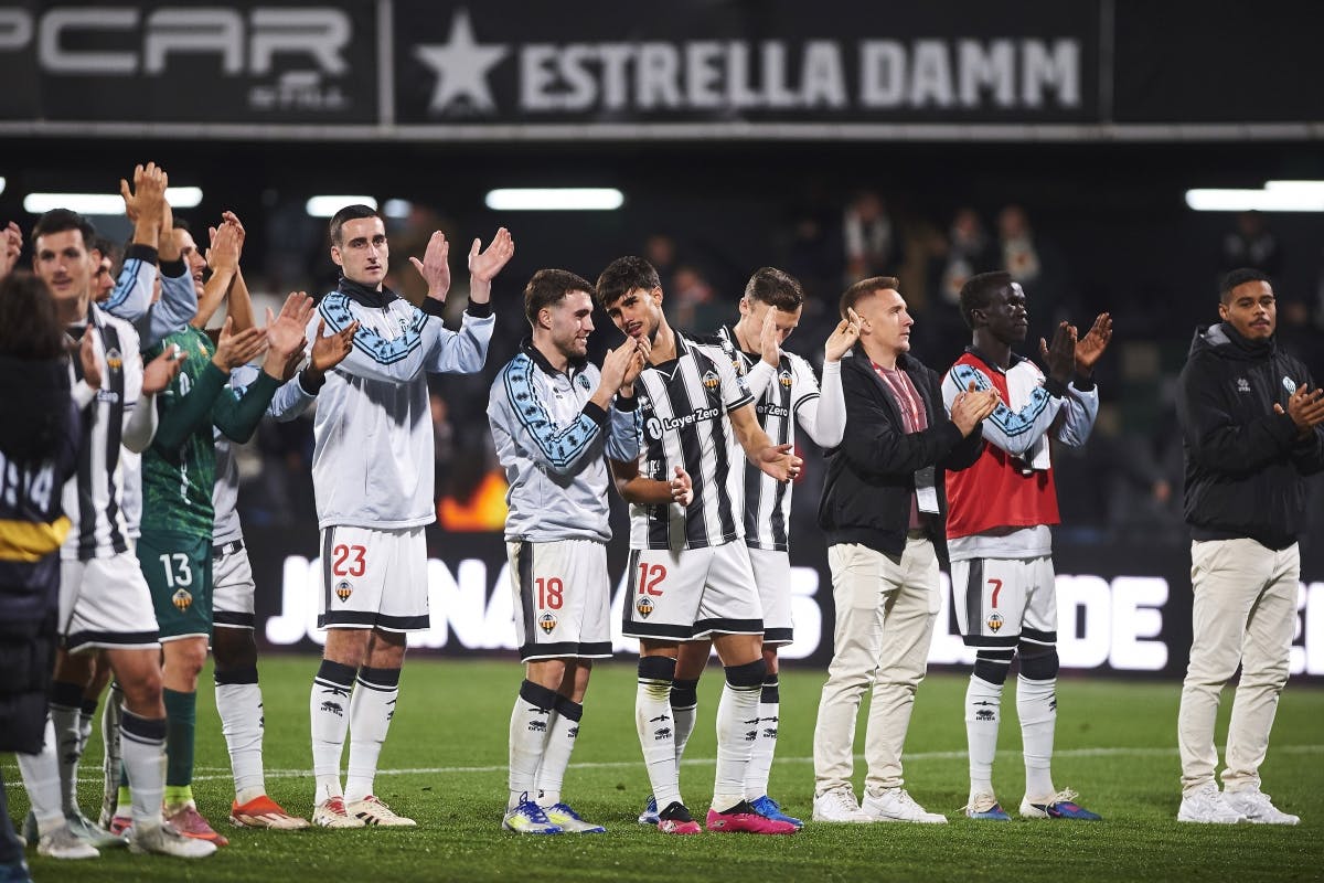 El SkyFi Castalia se vestirá de gala para medir el pulso por el ascenso directo