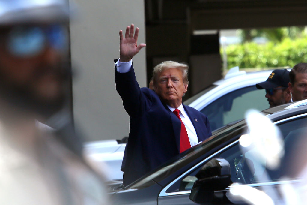 Does this Trump indictment change the race? episode artwork