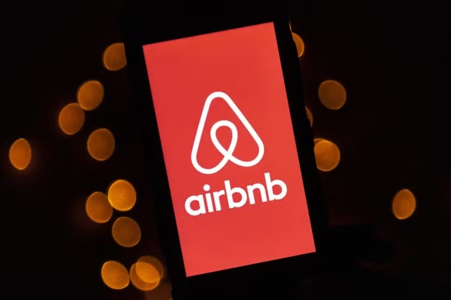Airbnb começa a retirar anúncios irregulares de imóveis populares em São Paulo episode artwork
