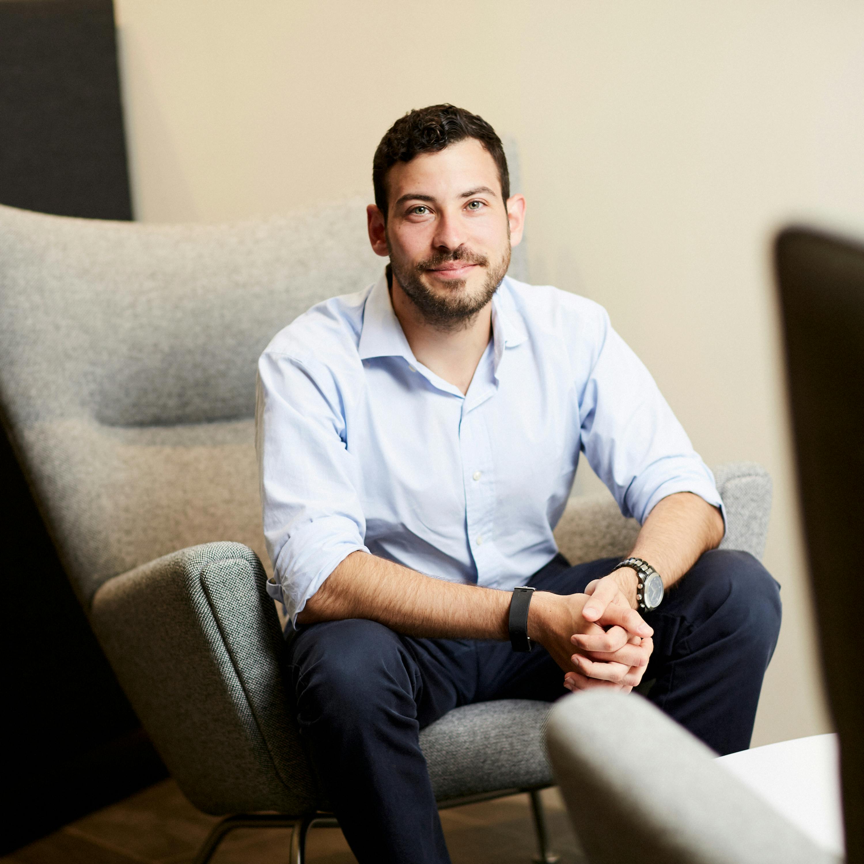 FILTER OFF - GREAT NEW DATING APP - INTERVIEW WITH CREATOR ZACH SCHLEIEN