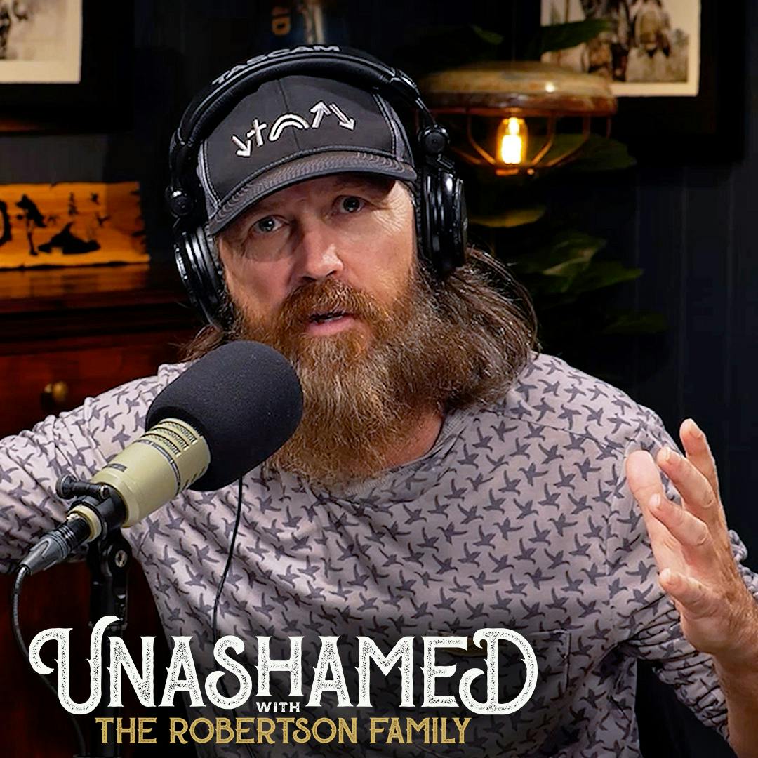 Ep 1212 | Jase Goes off on a Popular Winter Fashion Trend & Jesus Paid All Our Debts but One Ep 1212 | Jase Goes off on a Popular Winter Fashion Trend & Jesus Paid All Our Debts but One