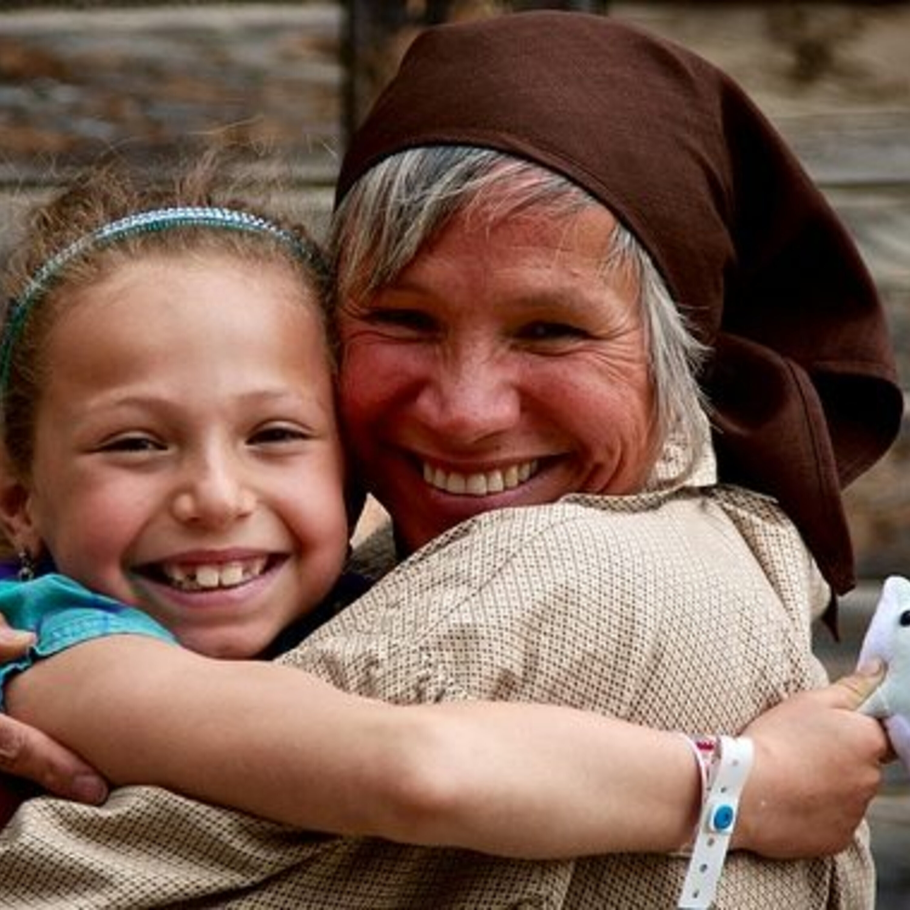 How our gut microbiota change as we age and a daily news roundup