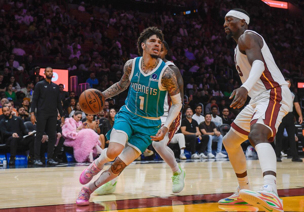 918. rész: Play In Beharang 26'