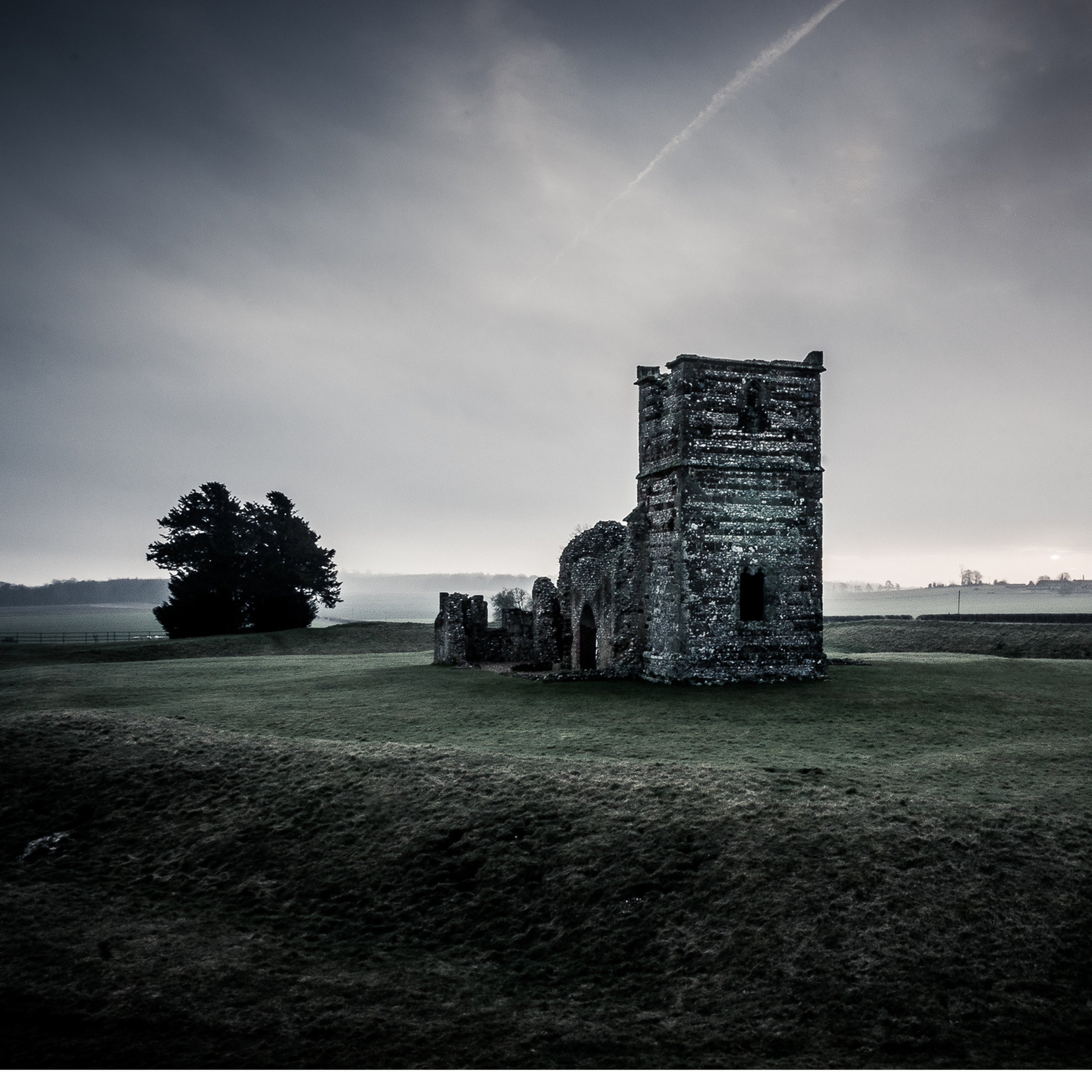 112. Strange tales at a Dorset henge… Part 2 of the Knowlton Circles mystery with Mary-Ann Ochota