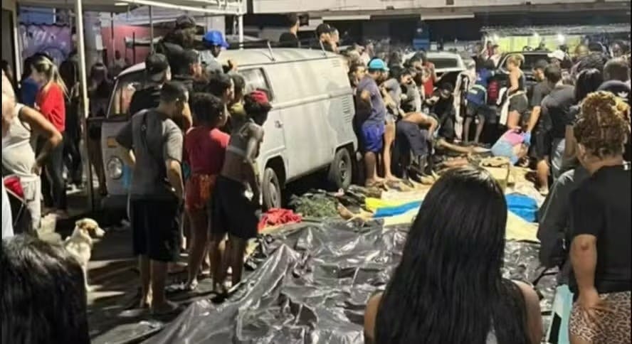 Repórter do jornal O Globo conta como ocorreu busca por corpos na mata da Penha e Alemão Repórter do jornal O Globo conta como ocorreu busca por corpos na mata da Penha e Alemão