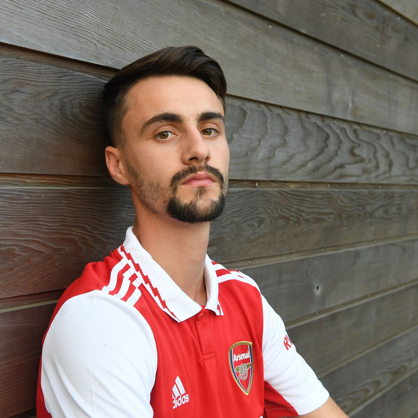 "UNIQUELY GIFTED" Arsenal Confirm Fábio Vieira Signing From Porto | REACTION ft Zach Lowy episode artwork