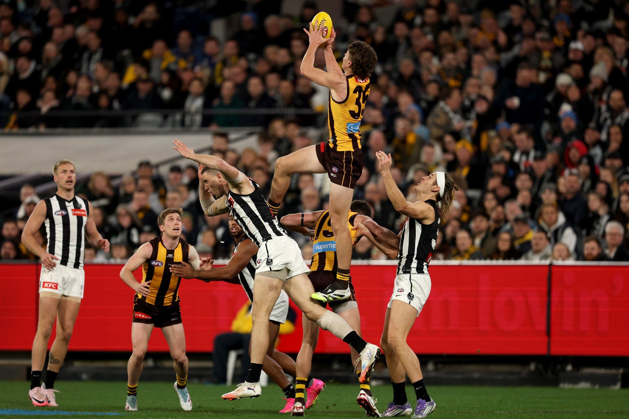Instant Reaction Pod: Hawks vs Pies episode artwork
