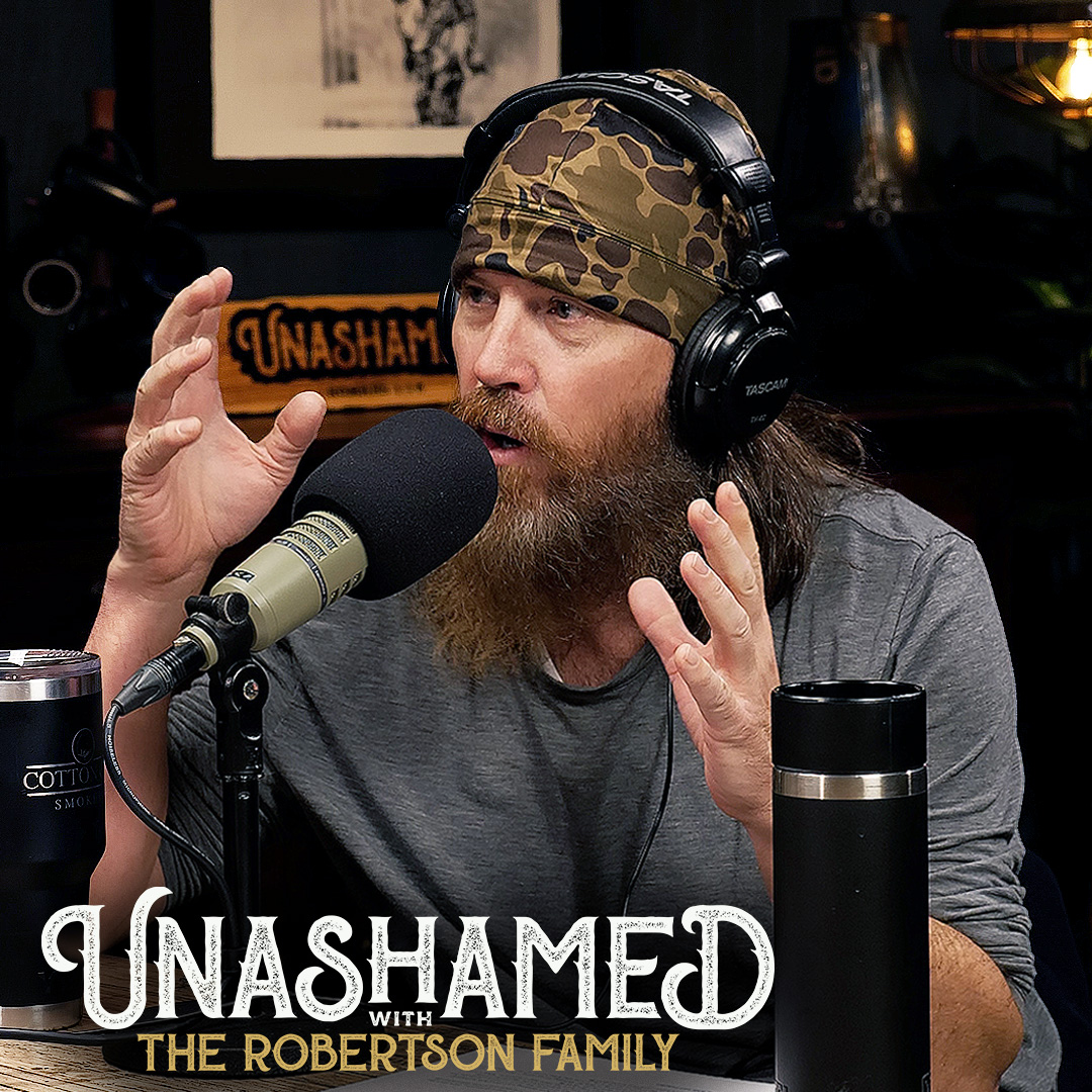 Ep 1031 | Jase's Unexpected Intervention w/ Dr. John Delony & The Loneliest Generation in Human History