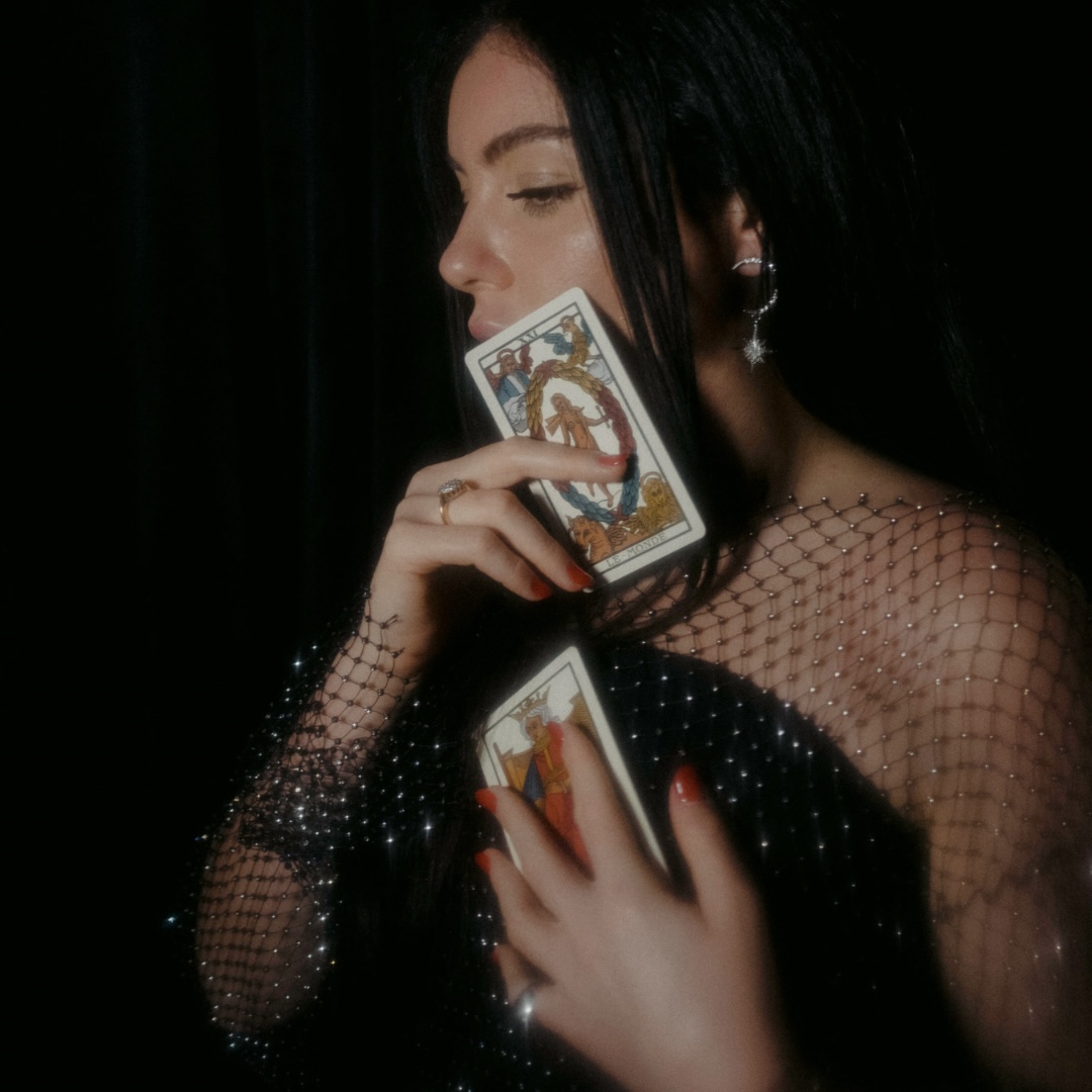 Psychic Readings with Saige Levine