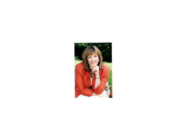 Building Leadership With Powerful Communication Skills, with Barbara Teicher episode artwork