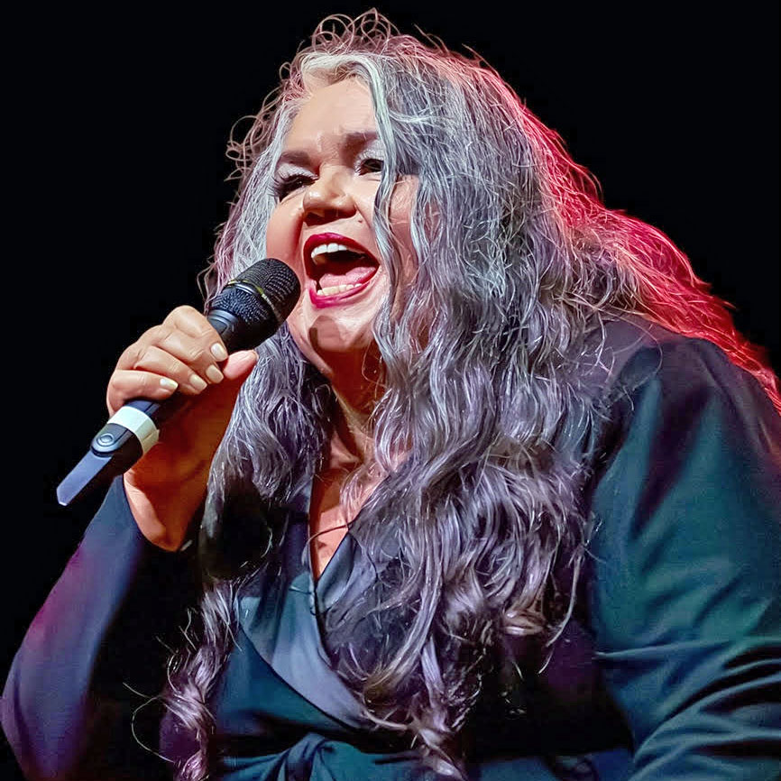 Debora Iyall of Romeo Void | Interview