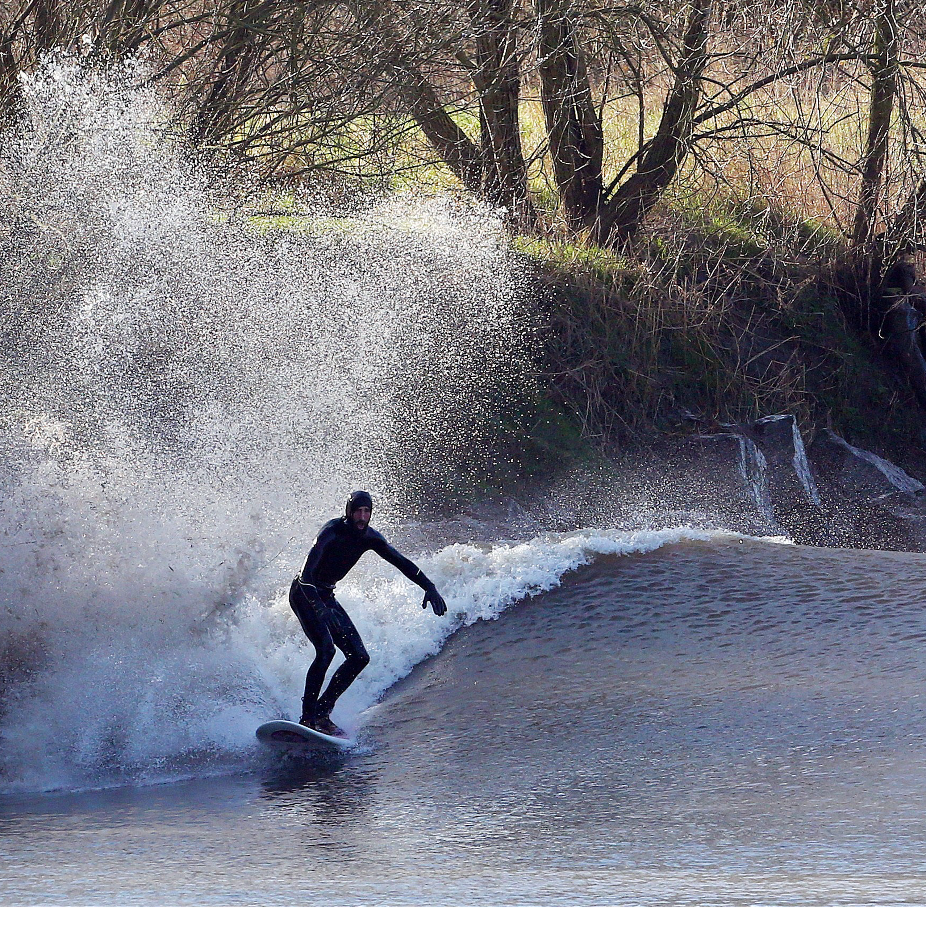 85. Encountering the surging Severn Bore on an atmospheric walk beside Britain's longest river