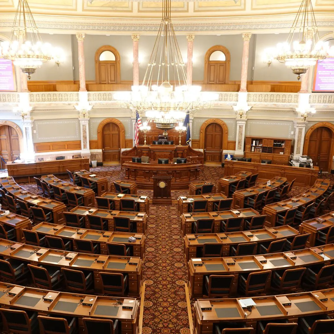 Pourquoi parle-t-on de gauche et de droite en politique ?