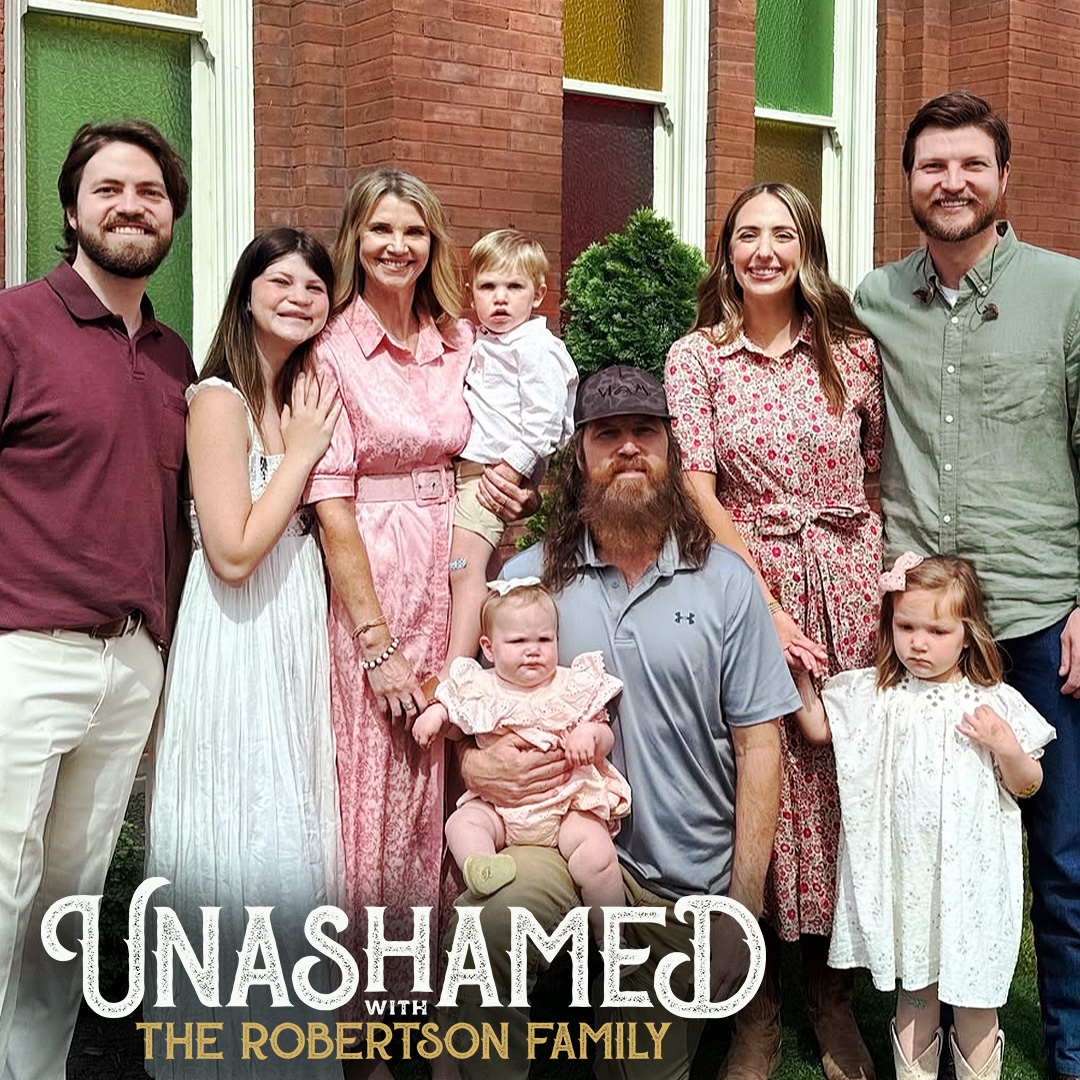 Ep 1083 | Jase Pays the Price for Pulling Grandpa Stunts & What Are You Doing in Secret?