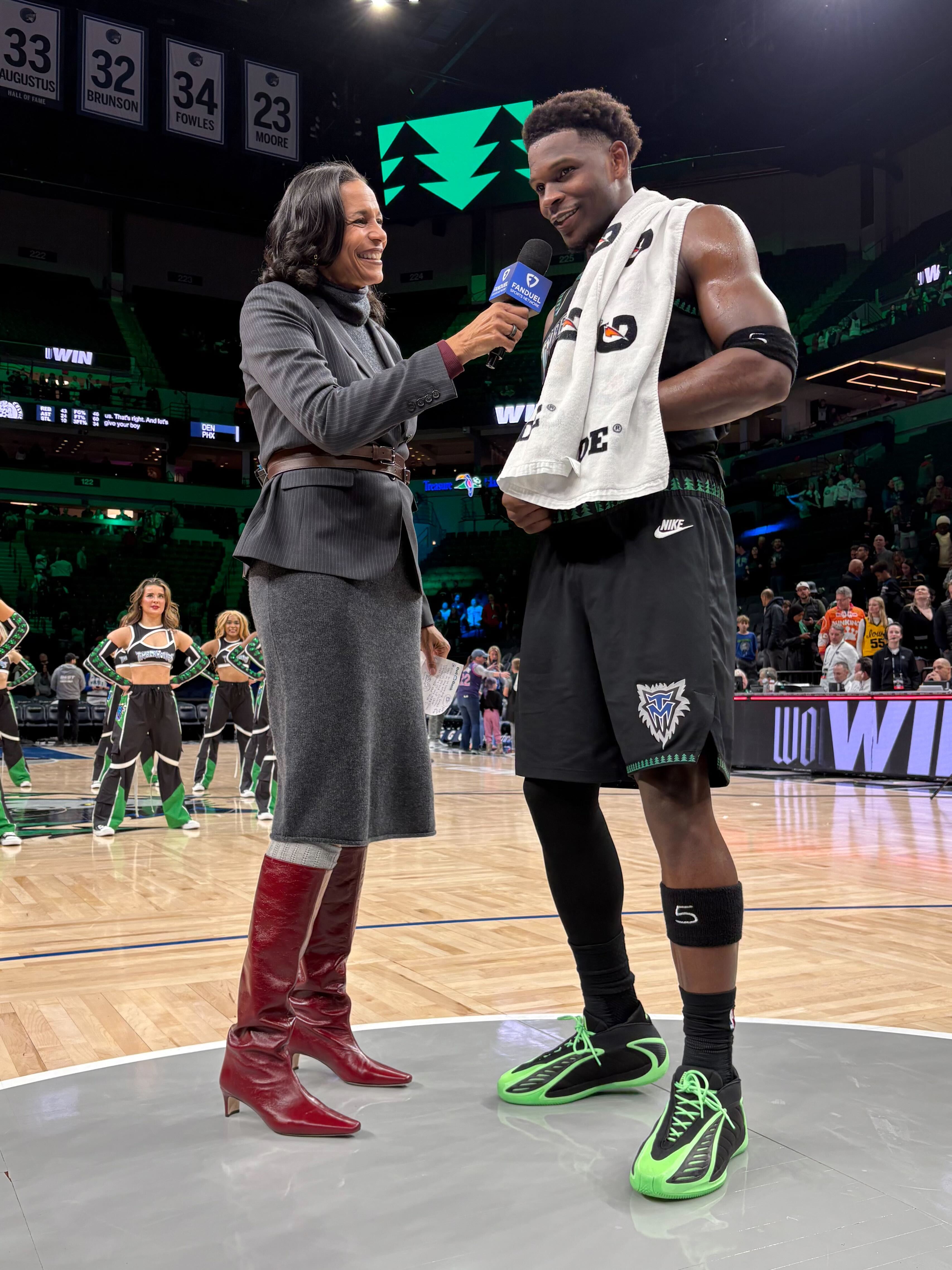 Lea B. Olsen: Basketball, Broadcasting & Balancing Life episode artwork