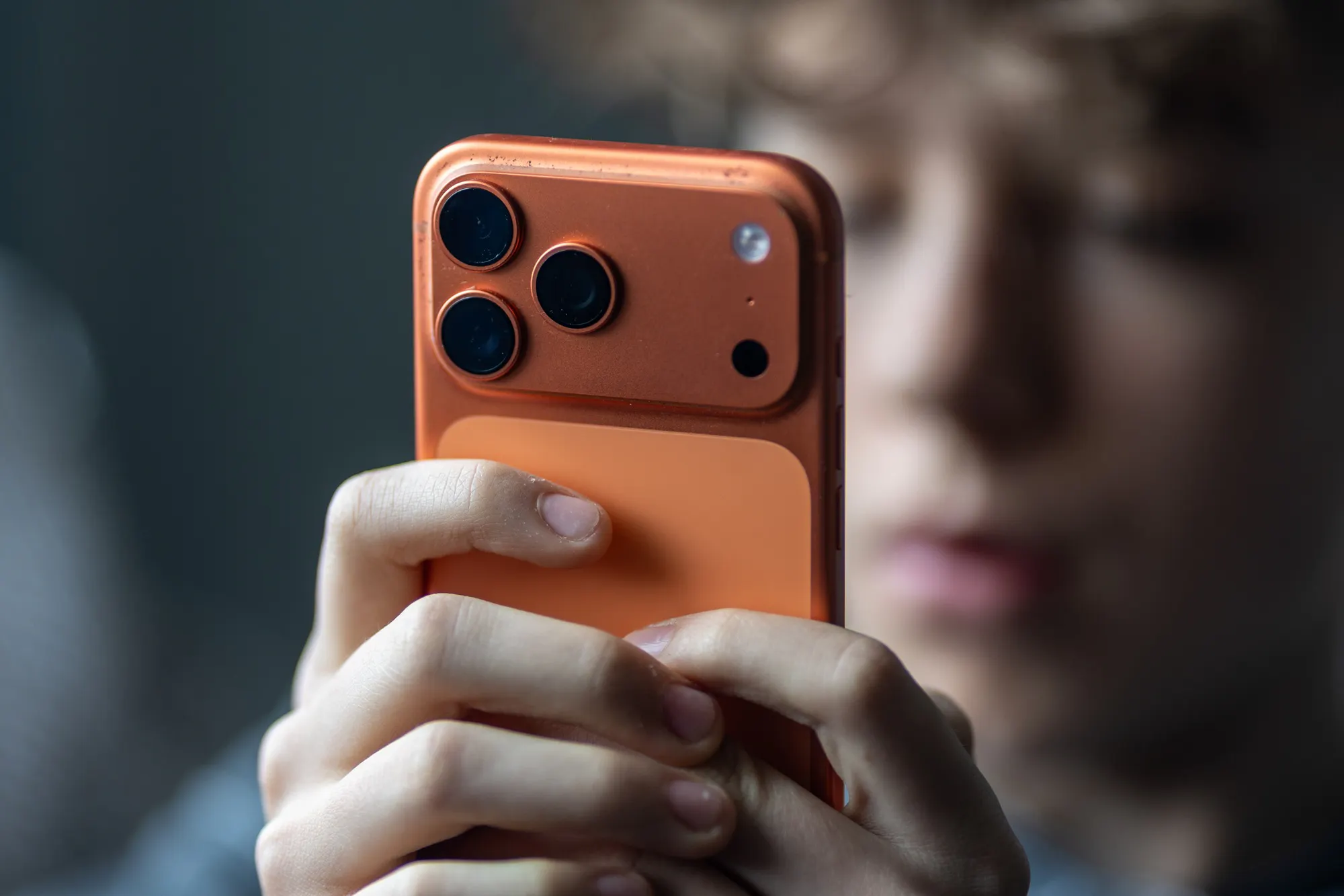 Why Oakland Unified Is Banning Cellphones episode artwork