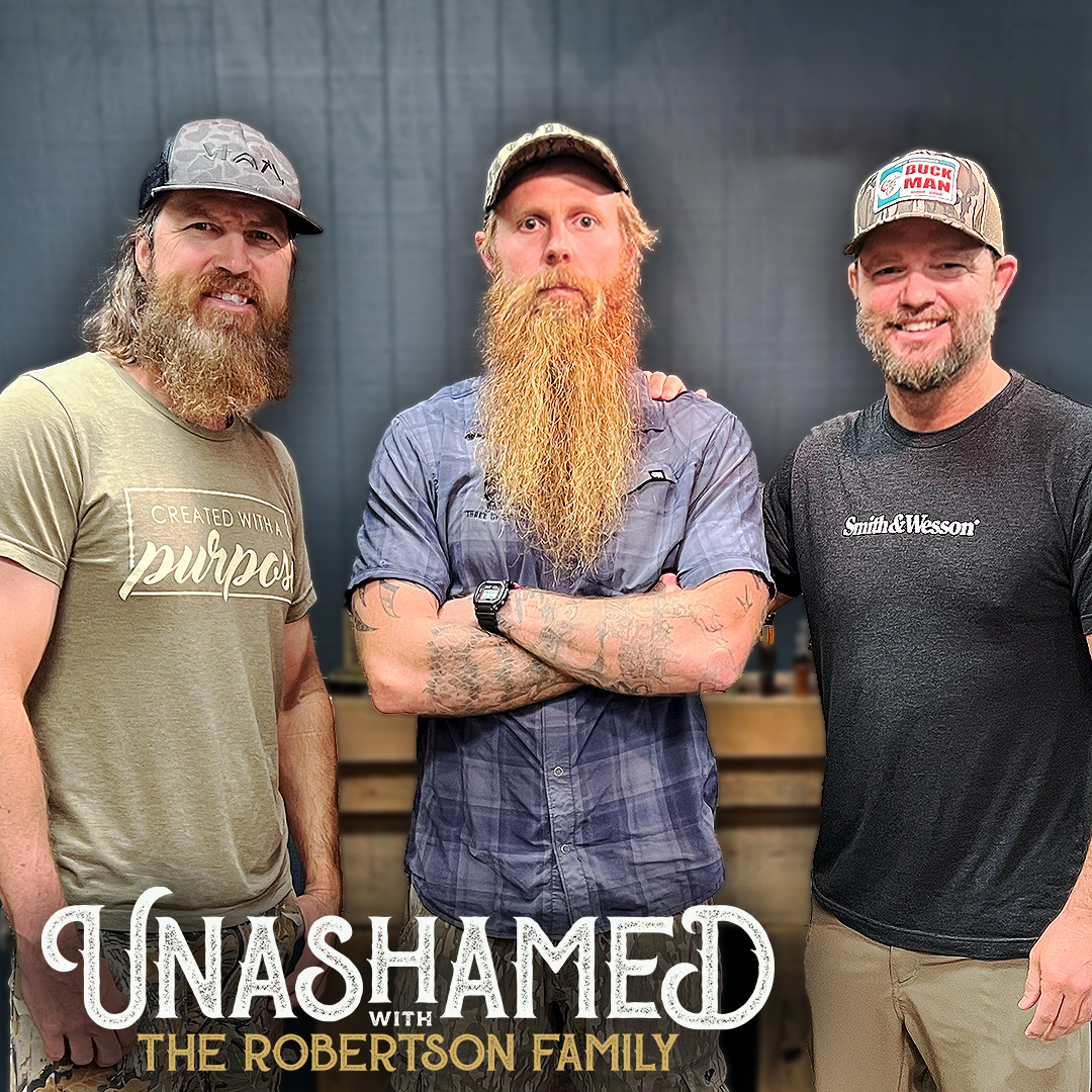 Ep 1089 | A Navy SEAL’s Guide to Fighting Demons, Distraction & Spiritual Decay