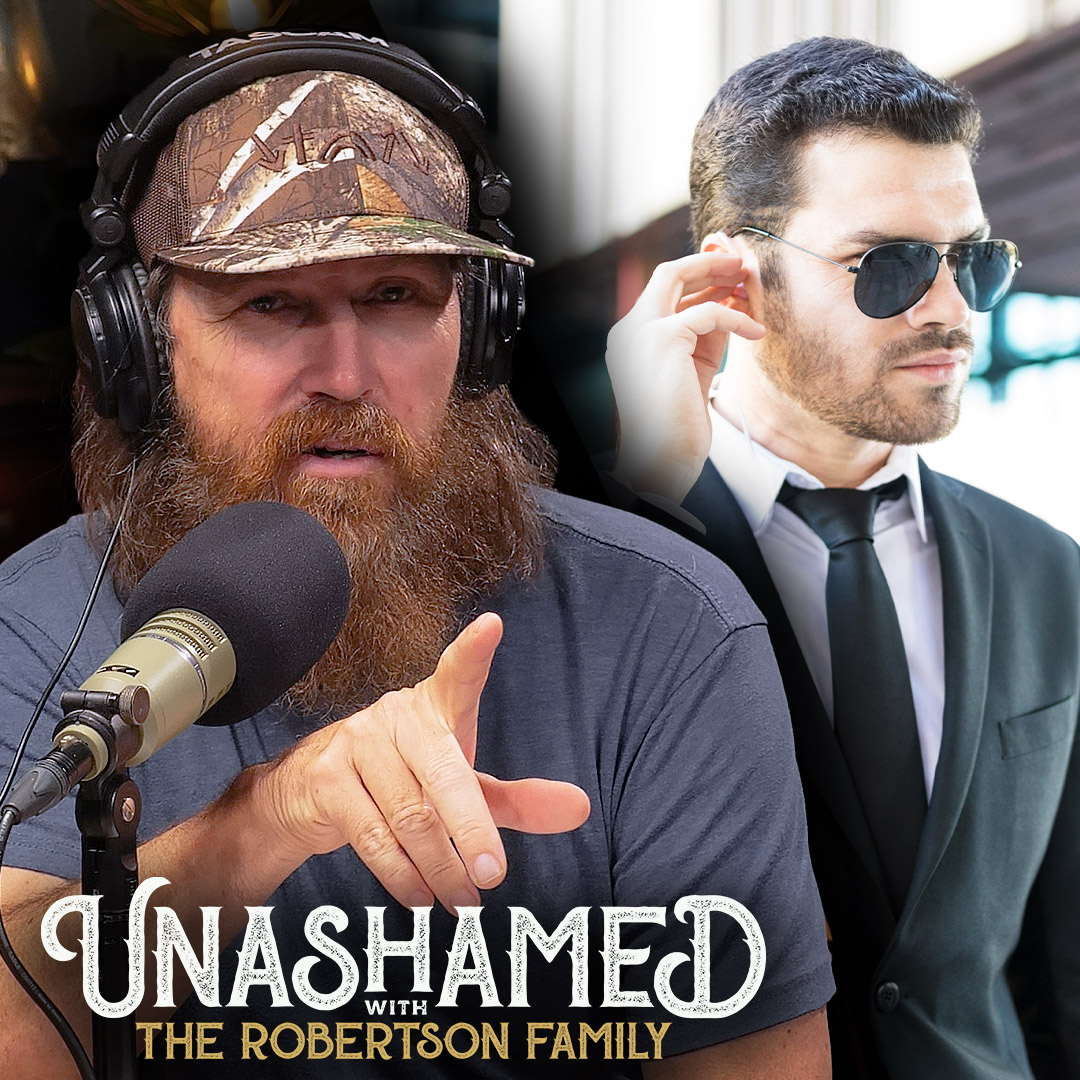 Ep 1104 | Phil Robertson Actually Walked the Red Carpet at Cannes & His Bodyguard Made a Guy Disappear