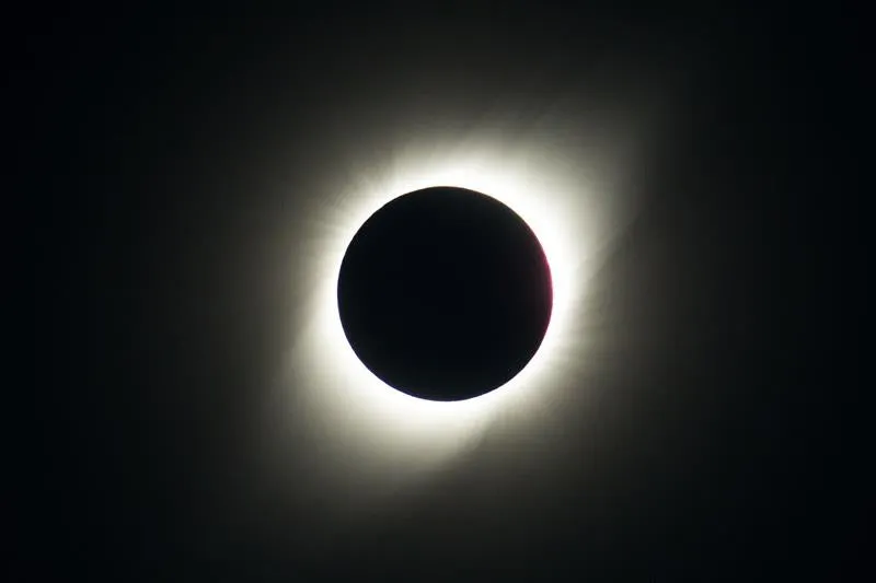 Los astroturistas a la caza de los tres eclipses en España