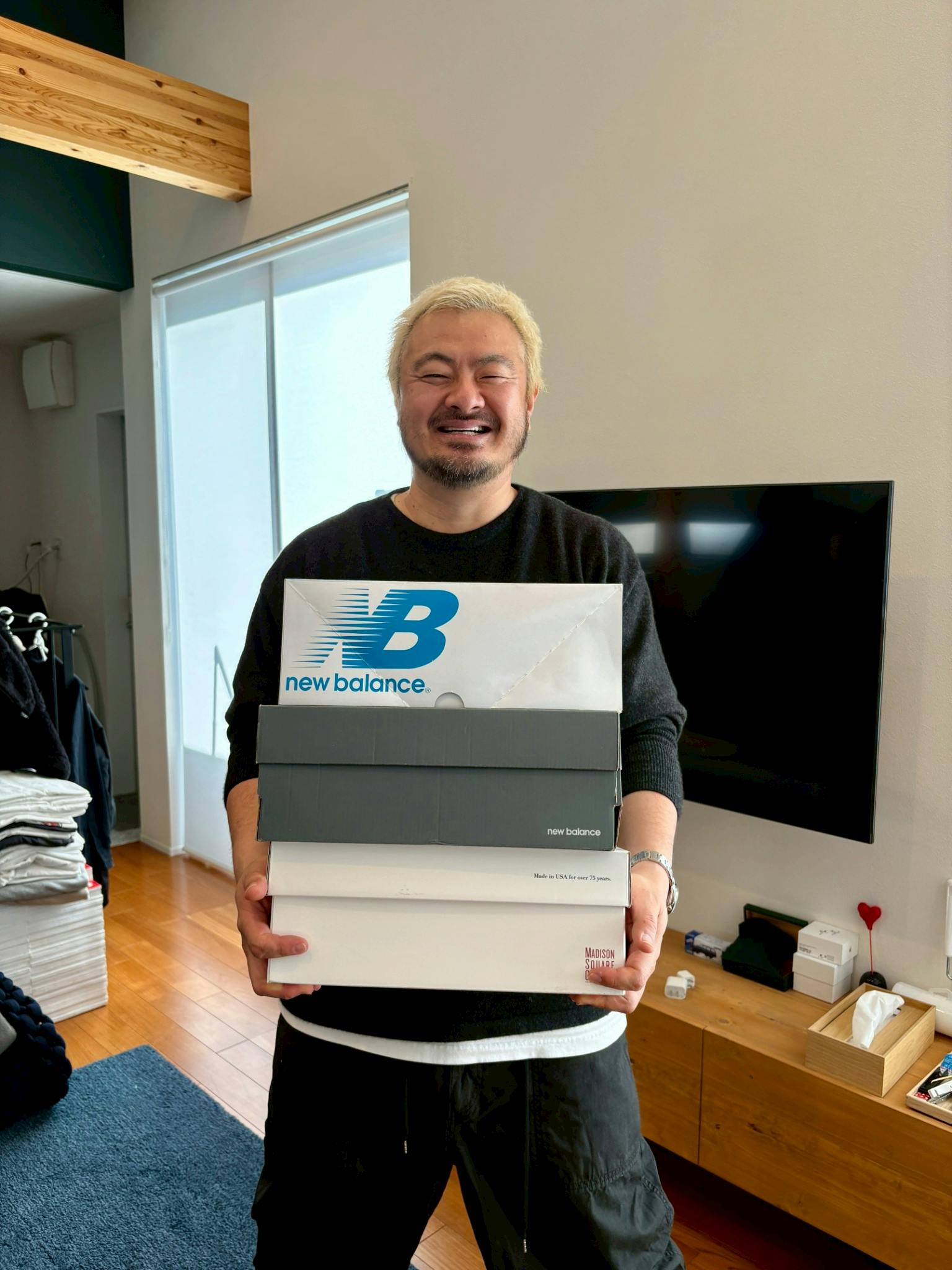 第75回 メリークリスマス!鼻毛を抜いてスニーカープレゼント! 第75回 メリークリスマス!鼻毛を抜いてスニーカープレゼント!