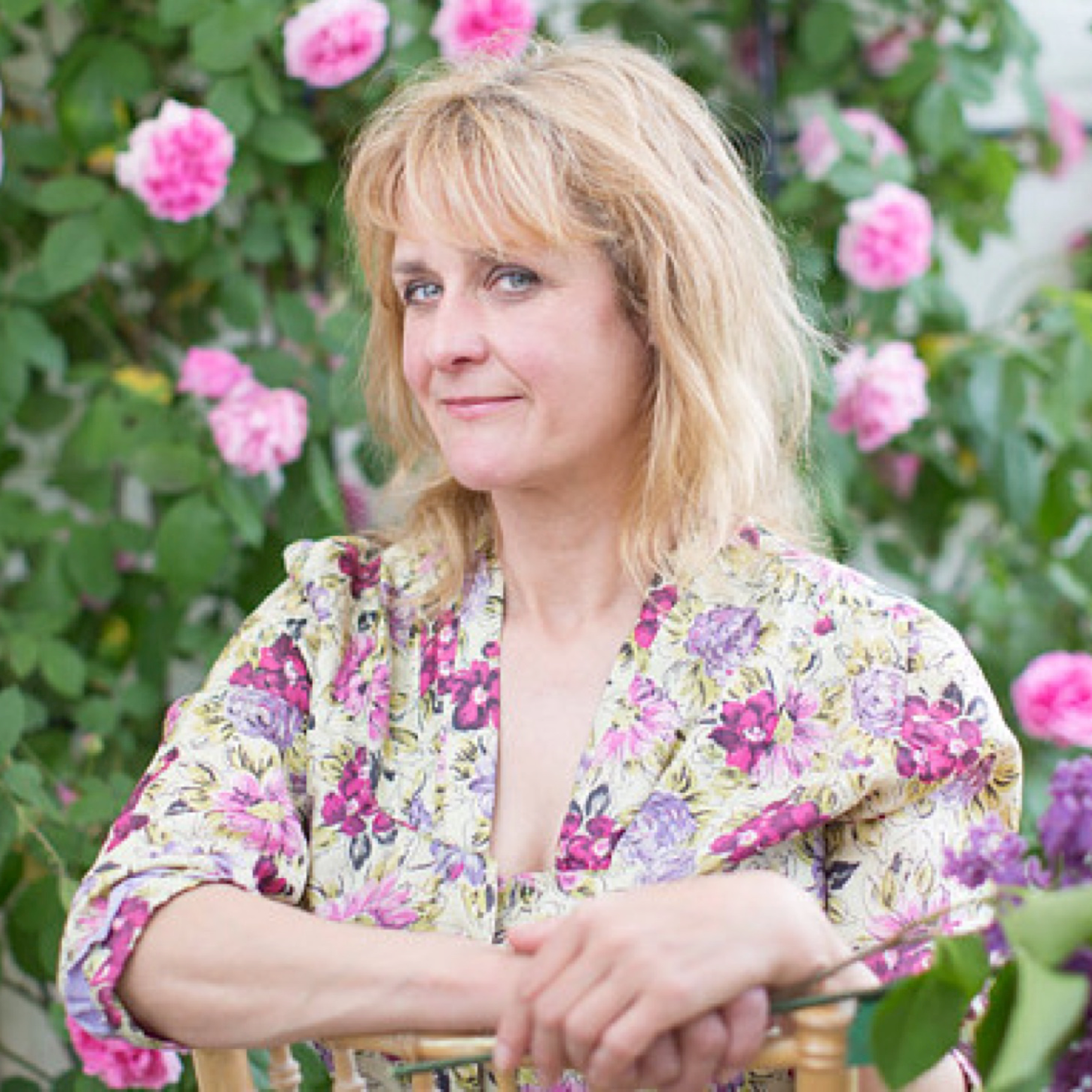 19. Discover tasty treats to forage from the hedgerow. Part 2 of our foraging special with Adele Nozedar