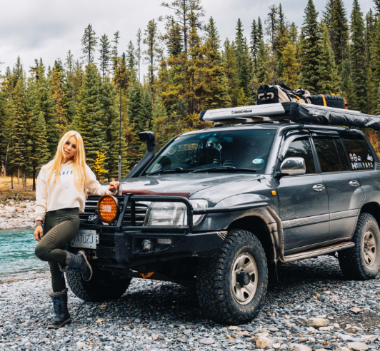 14. Overland Lady - Monique Song