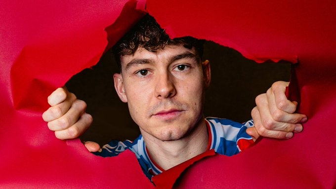 Palace, City e brasileiros são destaques na janela de transferências de inverno