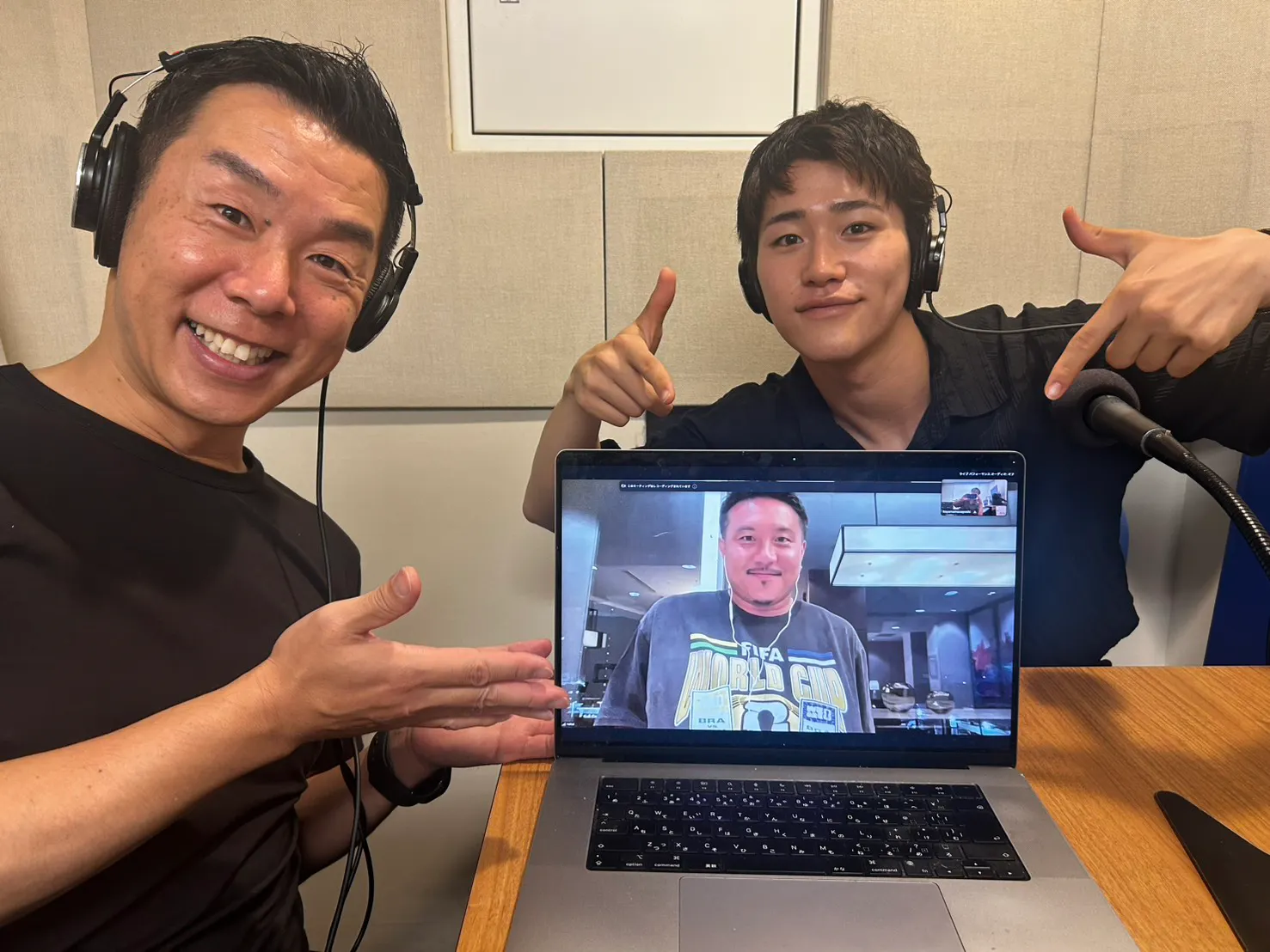 #12 W杯現地から安田理大、大阪からセレッソ大阪スタジアムDJ 西川大介 みんなでオフ・ザ・ピッチから言い放題 『決勝トーナメントスタート! W杯の熱は止まらないですよ!』 episode artwork