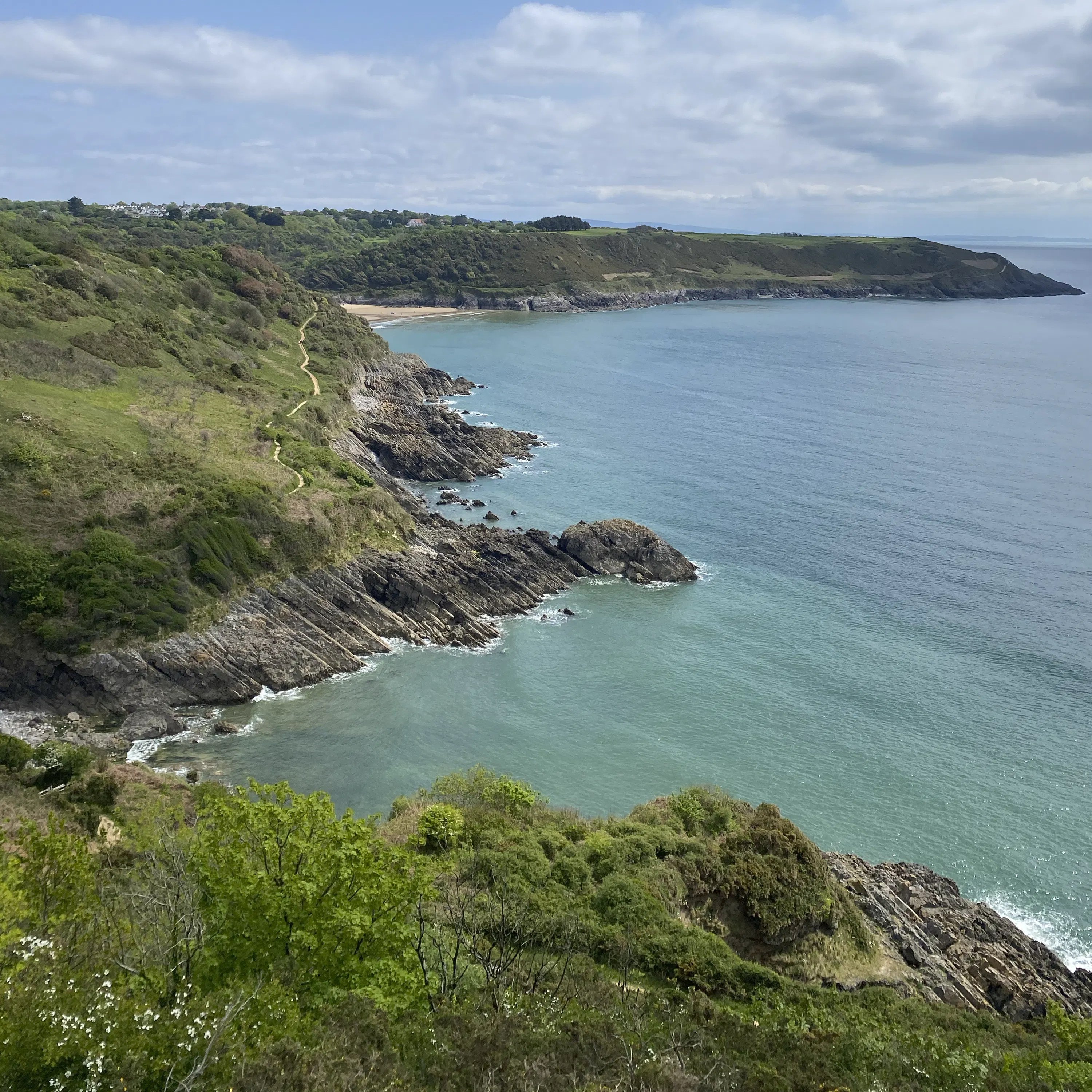 Sound Escape 280. Gaze out across a coastal bay, rich with life