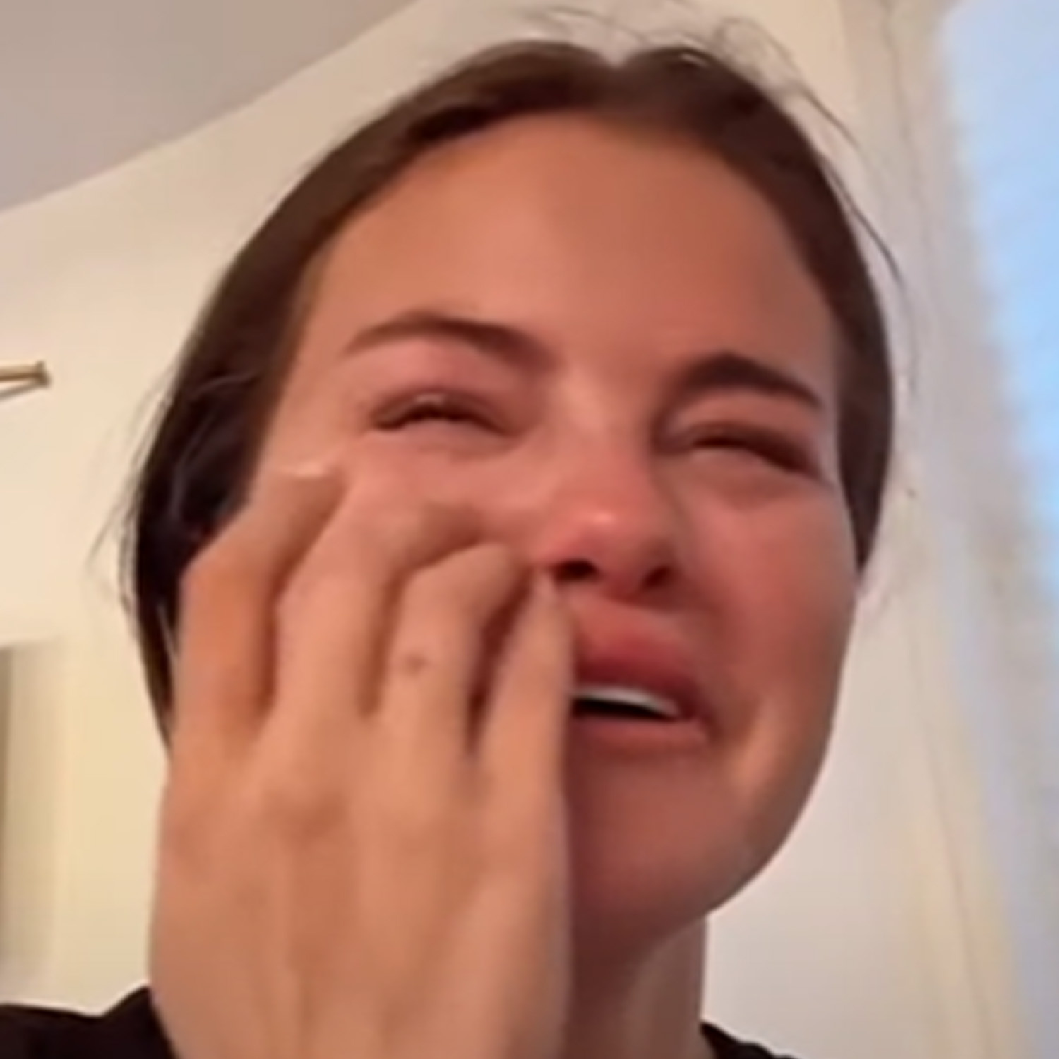 Conservatives Mock Selena Gomez's Tears