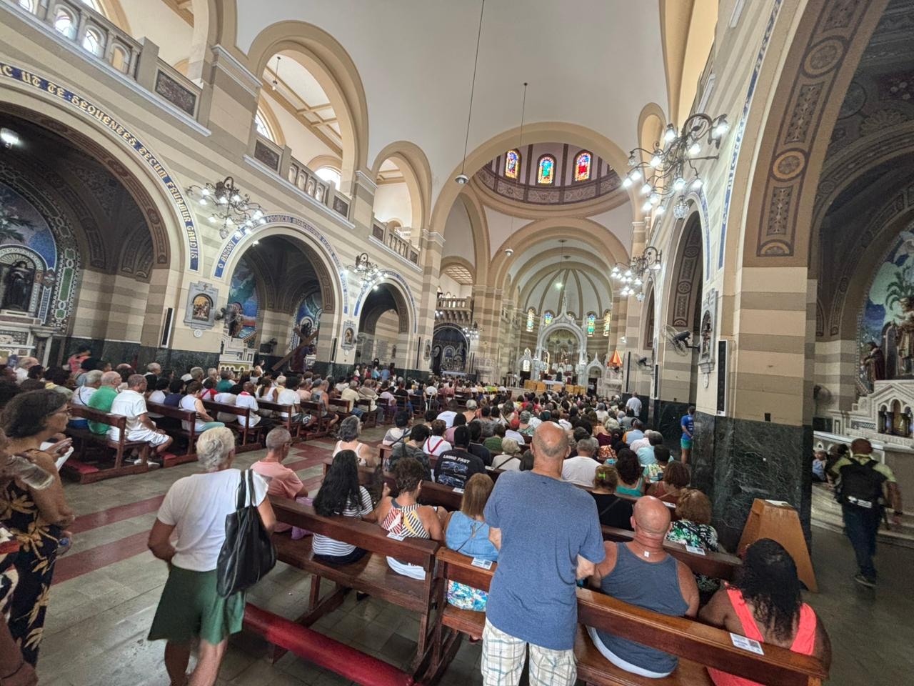 Tradicional bênção dos Capuchinhos reúne fiéis na Tijuca