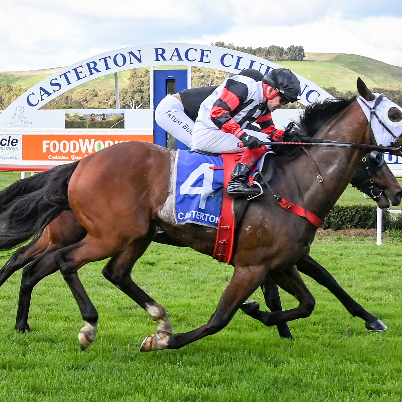 Sunday Central - With Brendan Delaney, 10 - Midday Sundays