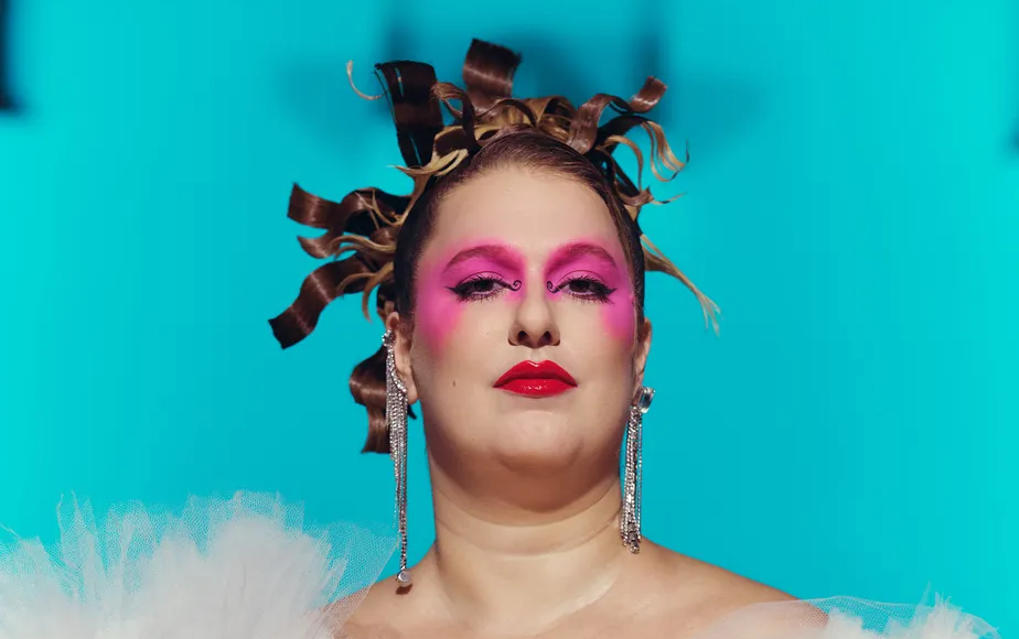 Alice Caymmi revisita obra de Dorival Caymmi em novo álbum com influência latina