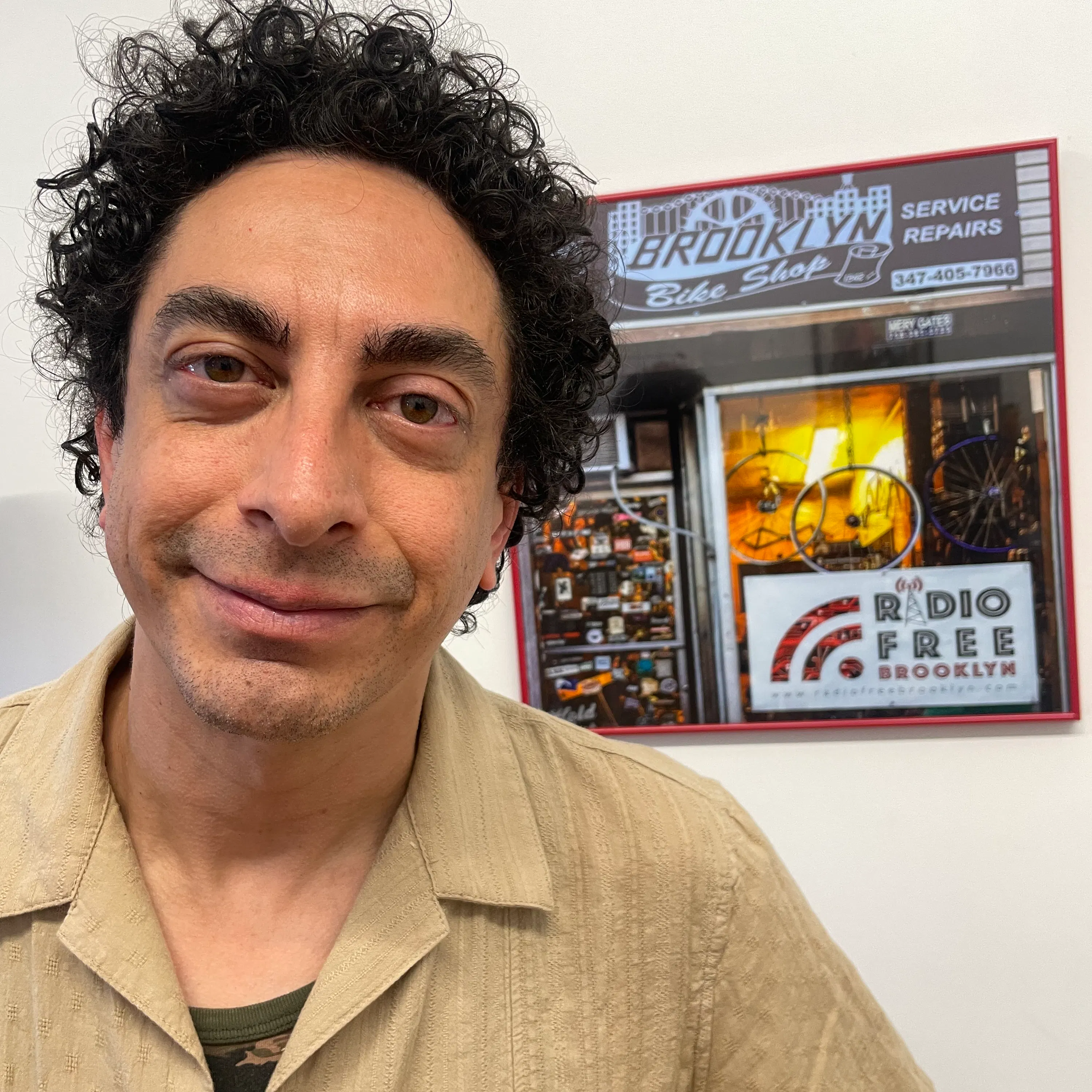 DLG400 Gabe Panchero, Funhouse Comedy and how Gabe got to be so Gabe.. episode artwork