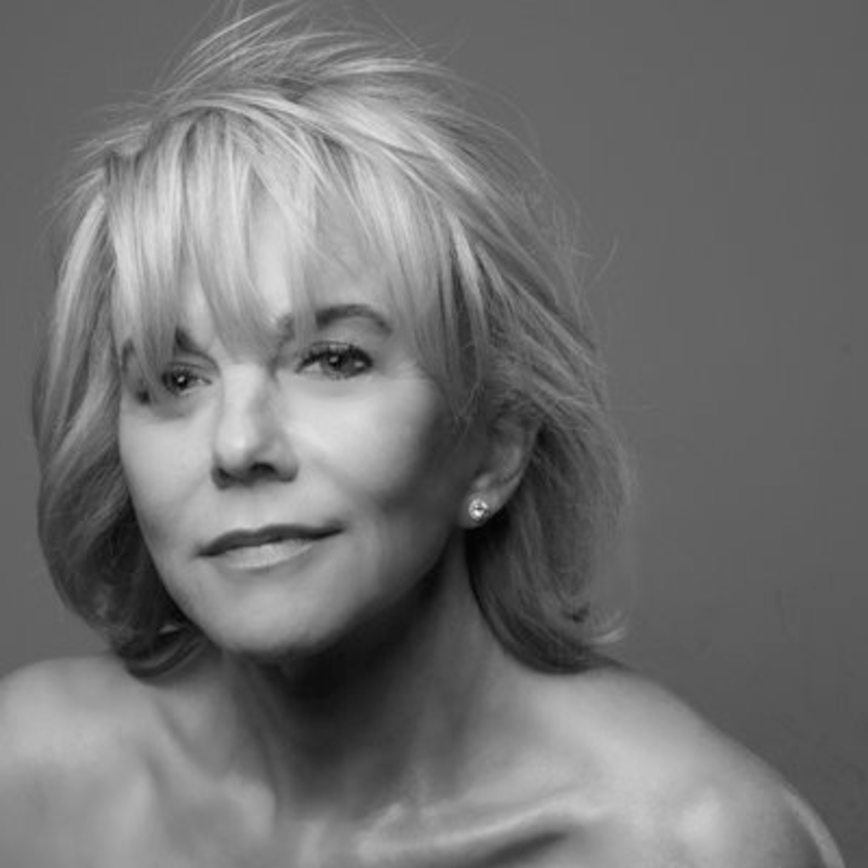 Veteran Jazz Singer Linda Purl
