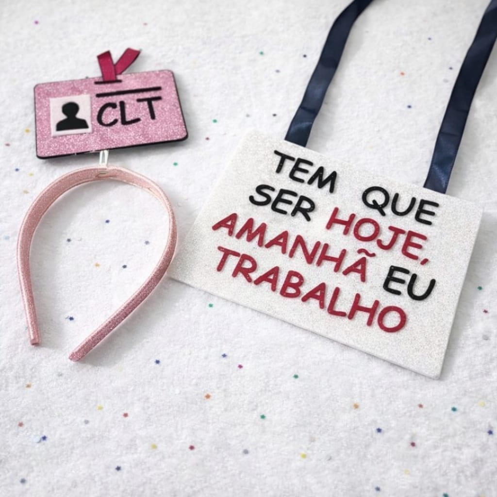 Mounjaro, tadalafila e até CLT: fantasias de plaquinha fazem sucesso no carnaval do Rio