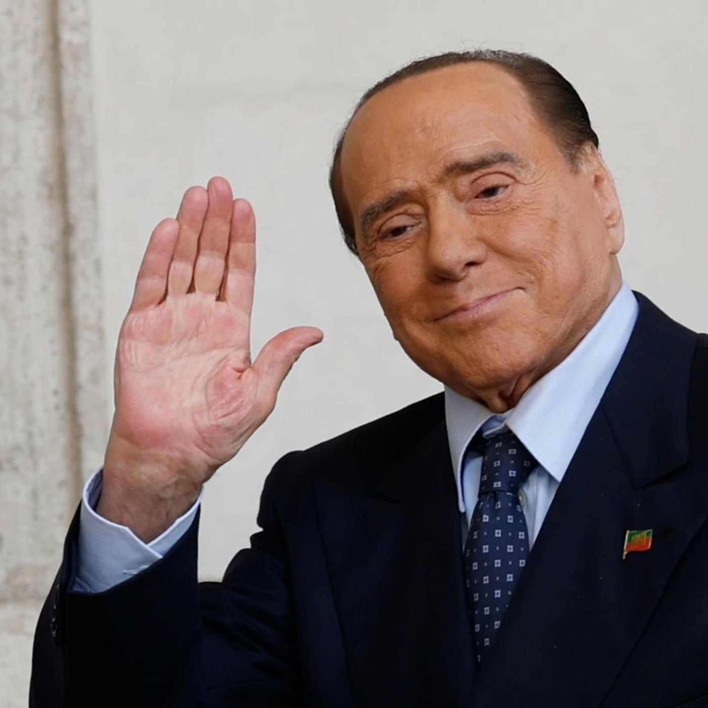 Berlusconi, il ricordo della politica, i funerali di Stato (di Anna Laura Bussa) episode artwork