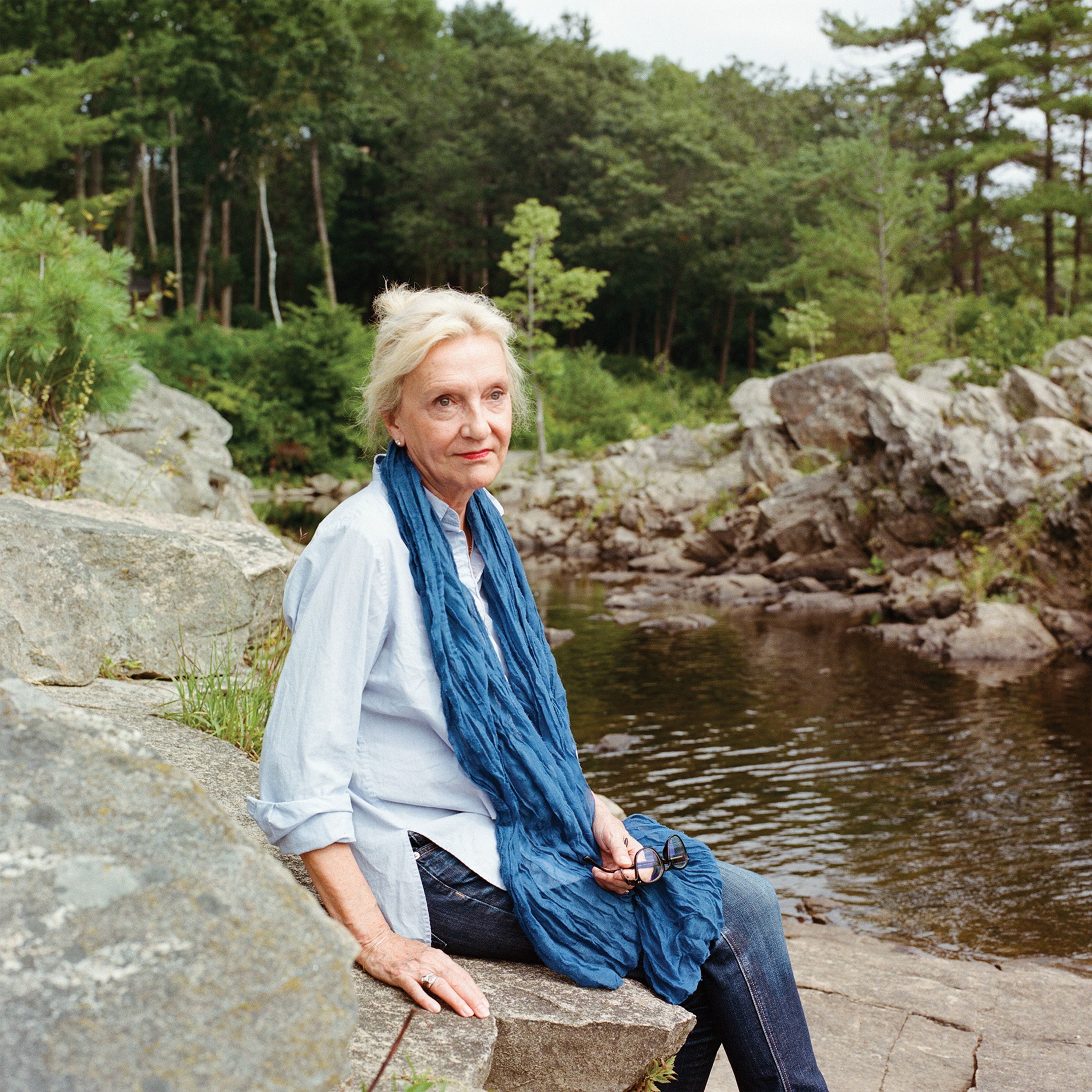 The Secret of Elizabeth Strout's Appeal episode artwork